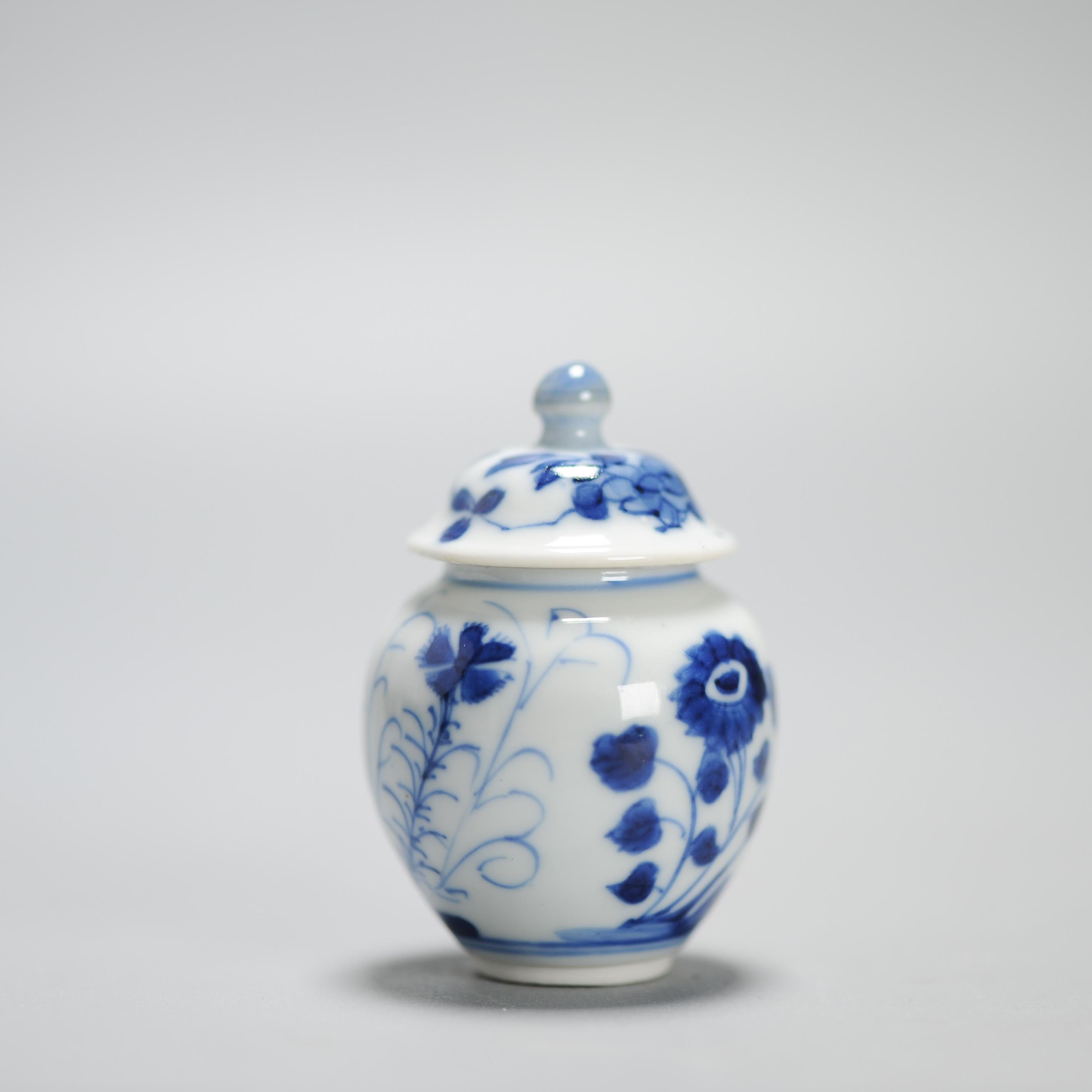 Qing Antique Doll House Miniature Kangxi Period Chinese Porcelain Lidded Jar For Sale