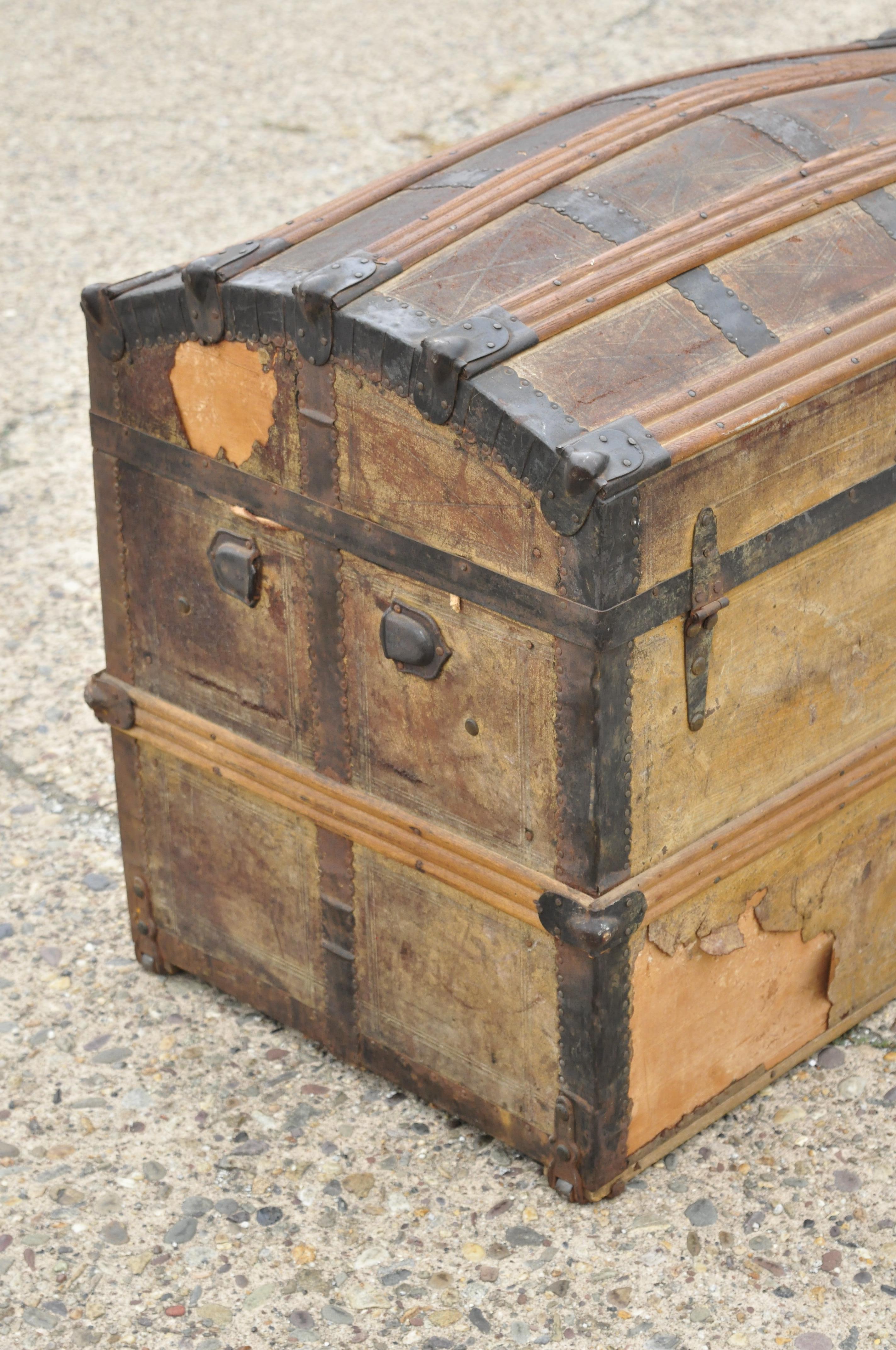 Antique Dome Top Wood Leather Metal Distressed Pirates Treasure Chest Trunk 3