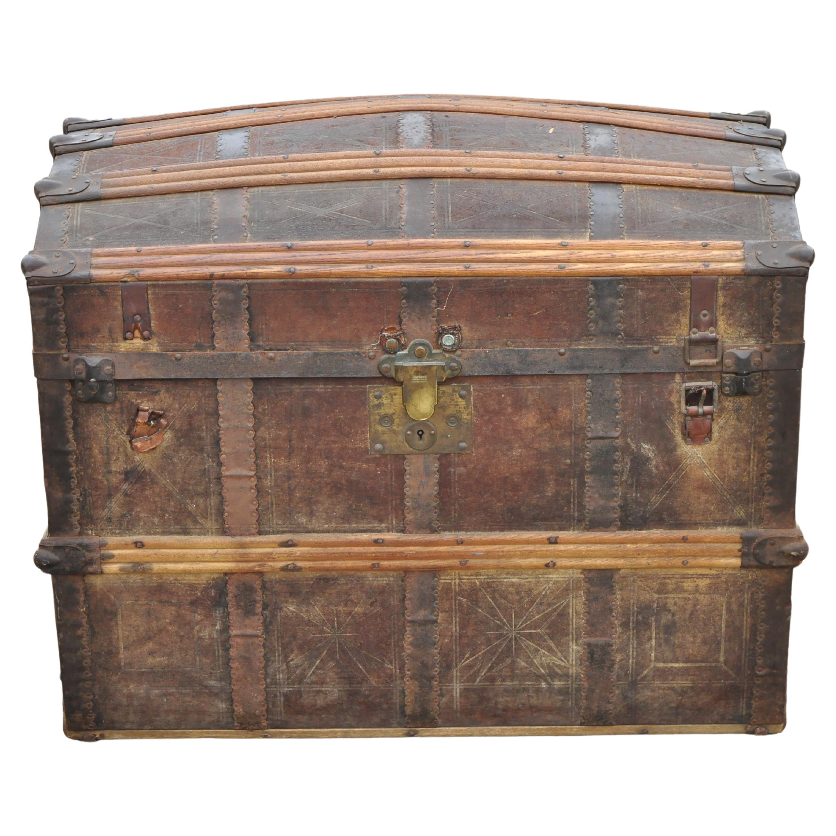 Antique Dome Top Wood Leather Metal Distressed Pirates Treasure Chest Trunk