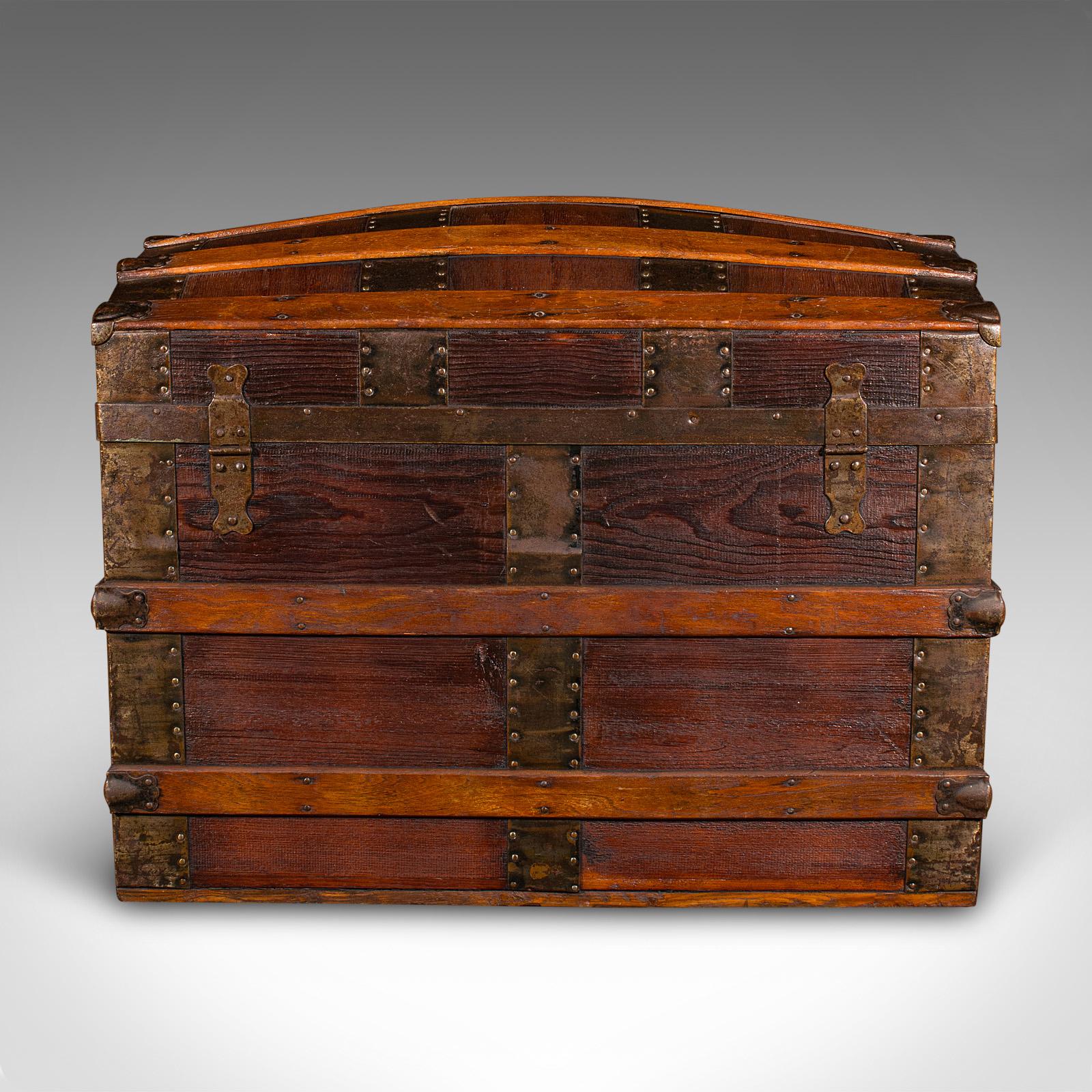 Antique Dome Topped Chest, English, Pine, Shipping Trunk, Victorian, Circa 1870 In Good Condition In Hele, Devon, GB