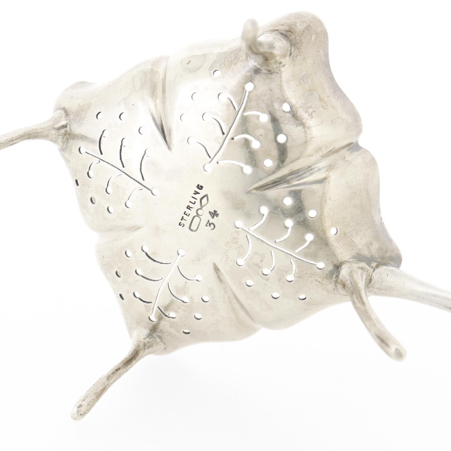 Antiguo colador de té con pie Dominick & Haff Silver de plata de ley en venta 5