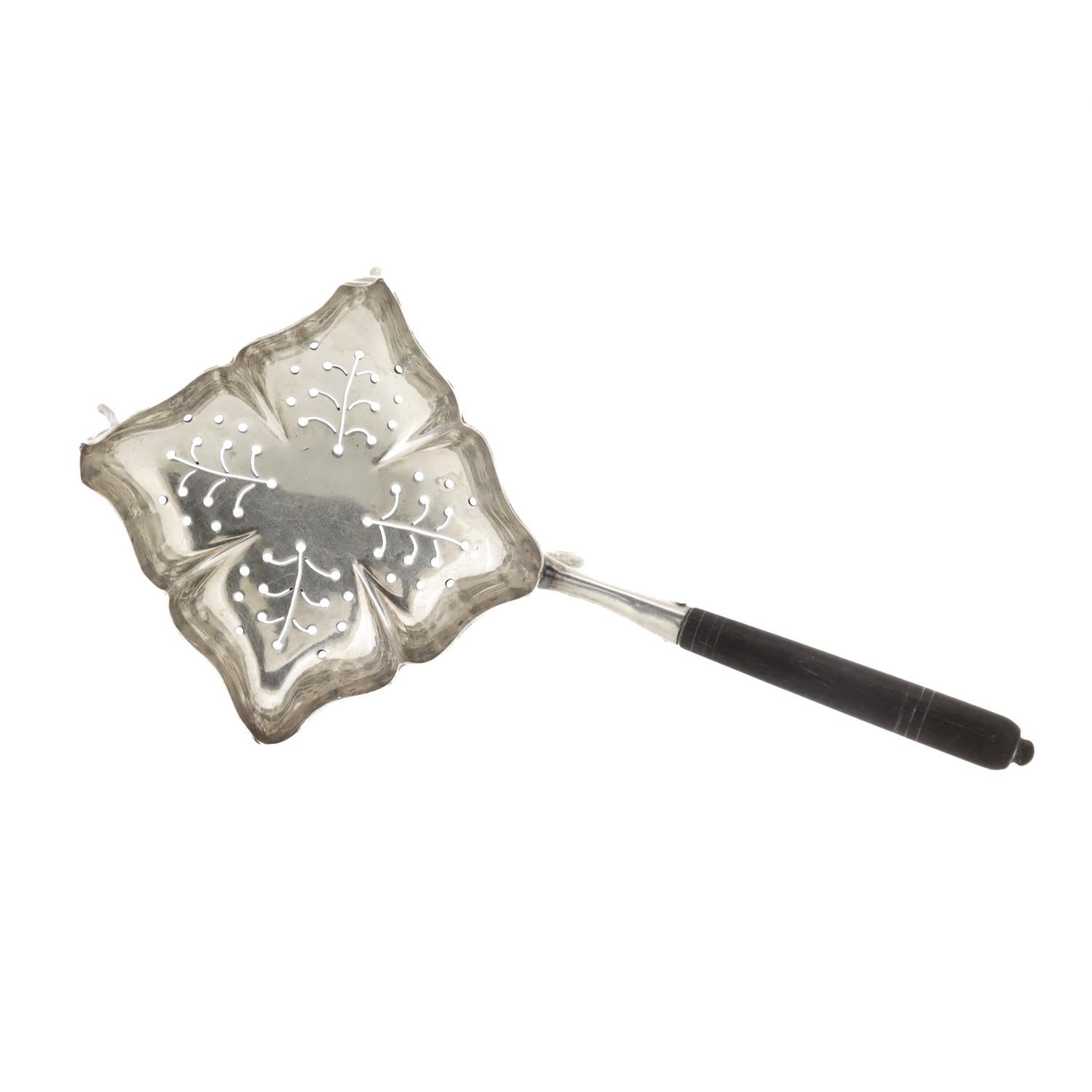 Antiguo colador de té con pie Dominick & Haff Silver de plata de ley en venta 3
