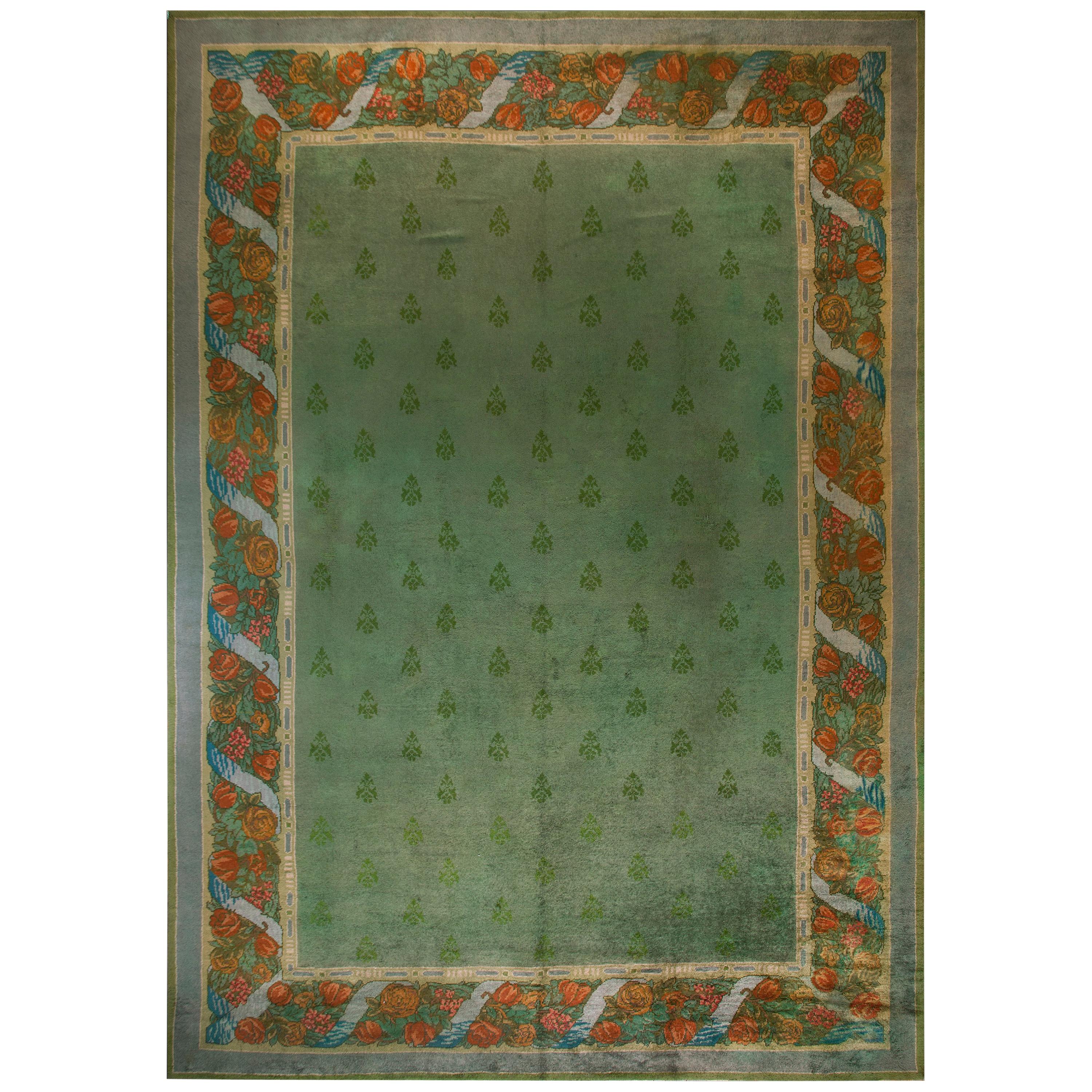 Early 20th Century Irish Donegal Arts & Crafts Carpet (13'3" x 18'9"-404 x572) 