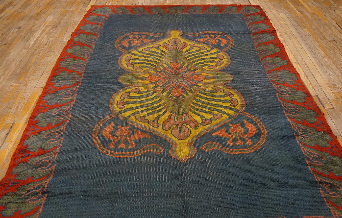 Arts and Crafts Early 20th Century Irish Donegal Arts & Crafts Carpet ( 5'7