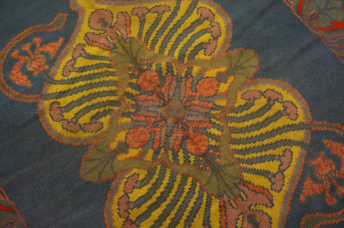 Early 20th Century Irish Donegal Arts & Crafts Carpet ( 5'7