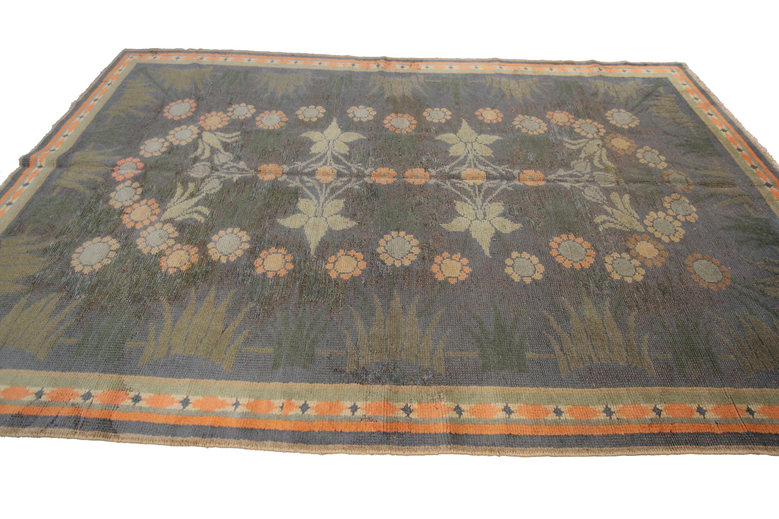 Antique Donegal Arts & Crafts Rug Art Nouveau Rug Handmade European Donegal 1900 In Good Condition In New York, NY