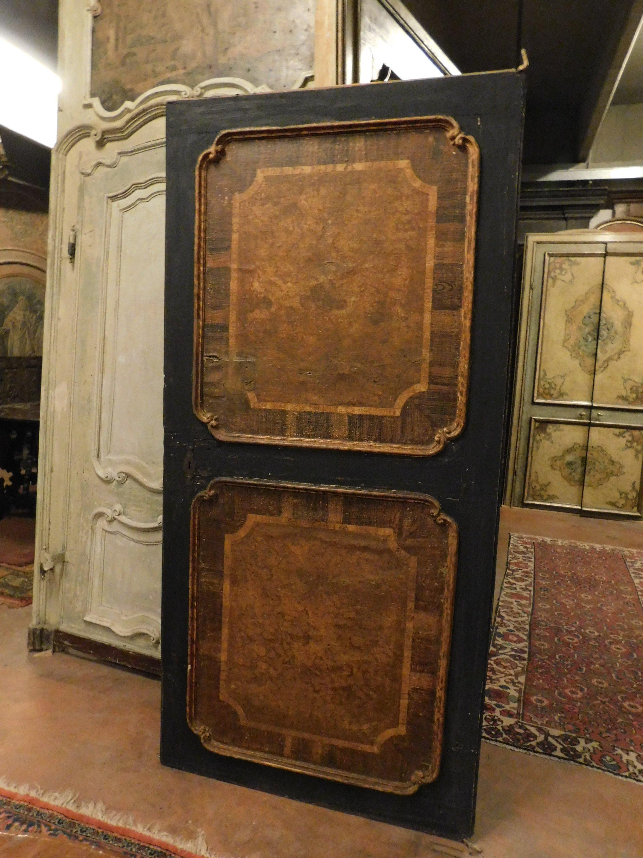 Antique Door Covered in Leather on Wood, Brown and Black, 18th Century, Italy In Good Condition For Sale In Cuneo, Italy (CN)