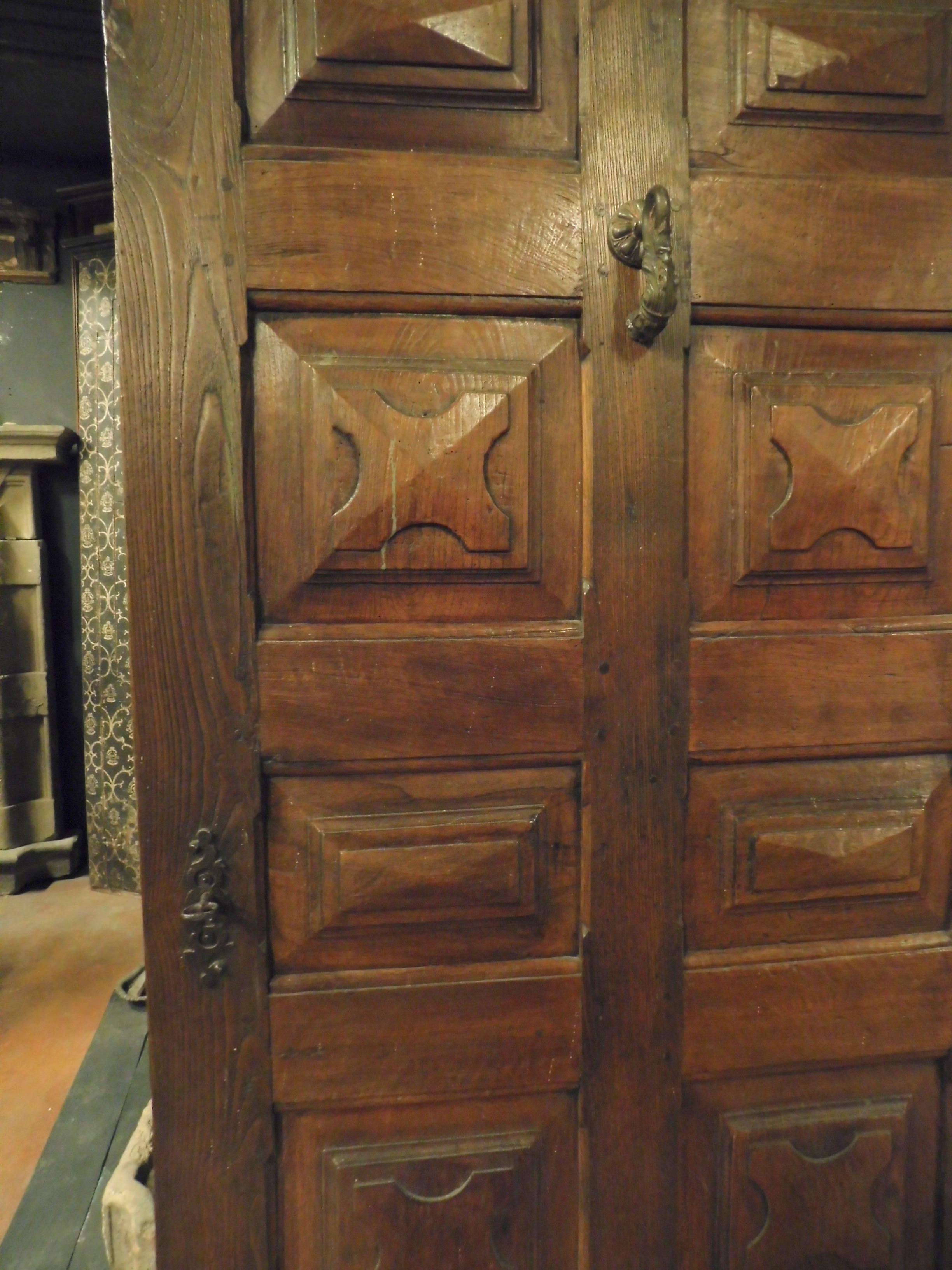 Hand-Carved Antique Door in Brown Walnut with Diamond Carved Panels, 17th Century, Italy