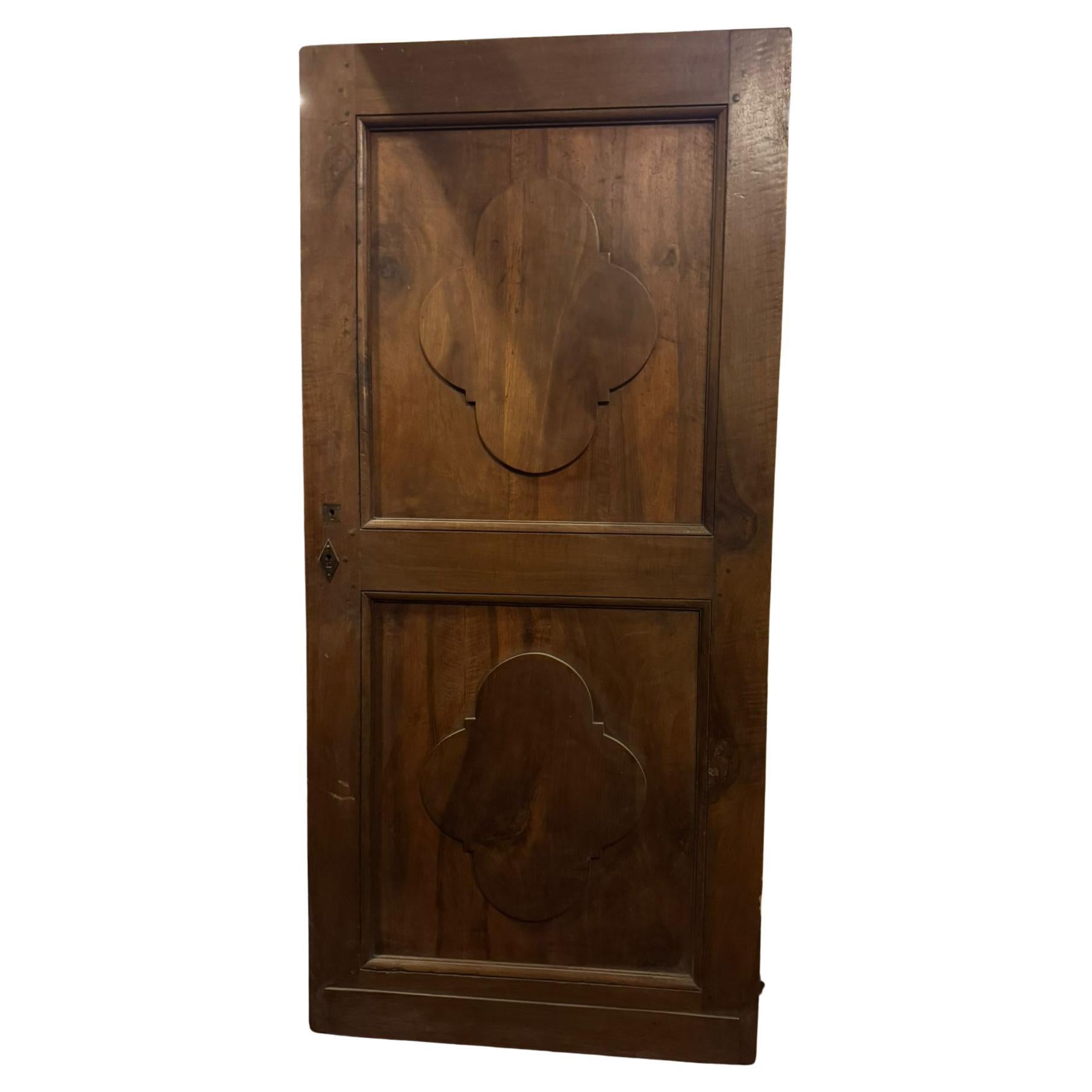 Porte ancienne en Wood Wood, un vantail avec deux panneaux sculptés, Italie