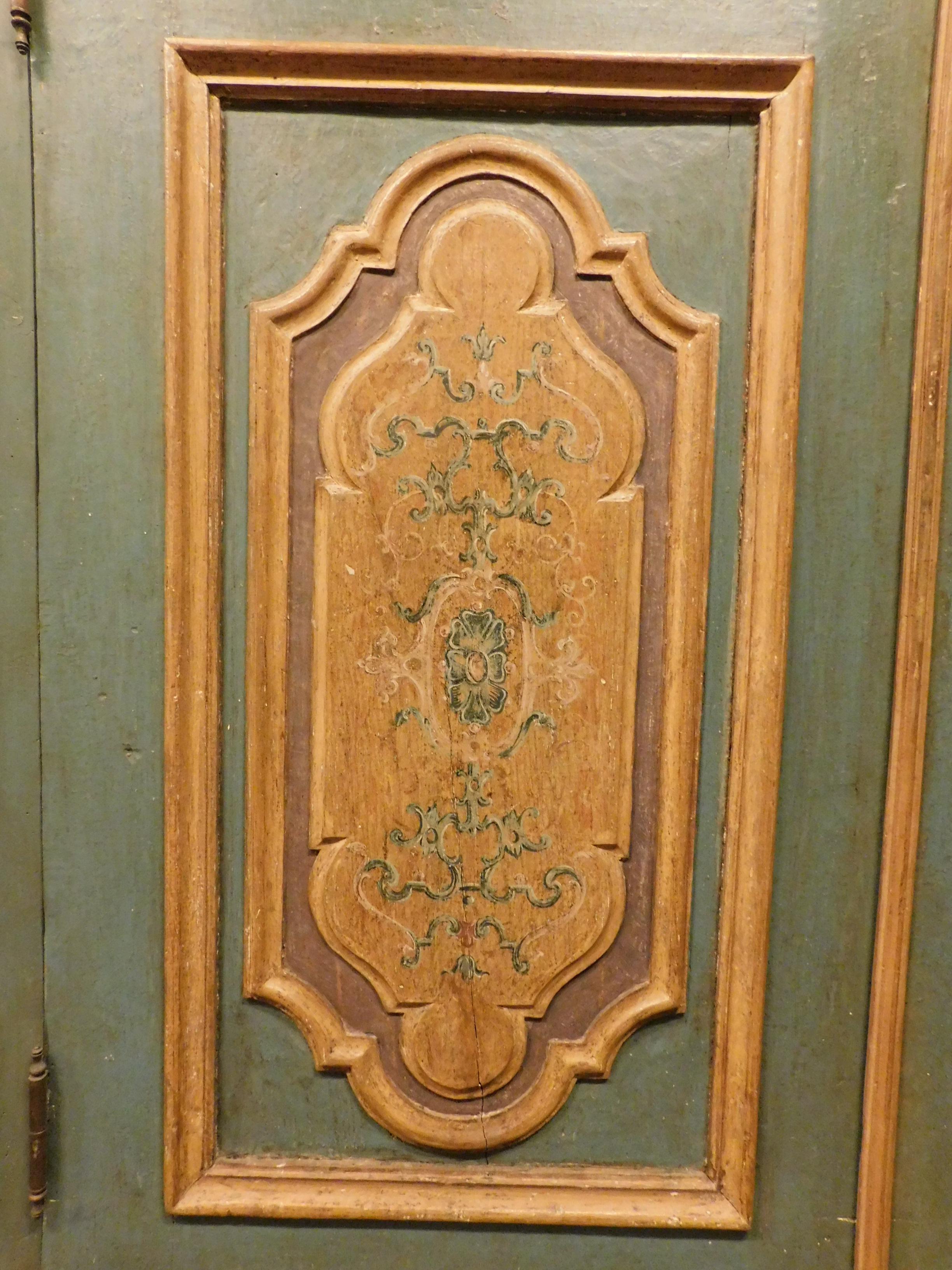 Armario antiguo de puerta/pared, dos alas con marco, verde y amarillo, '700 Roma siglo XVIII y antes en venta