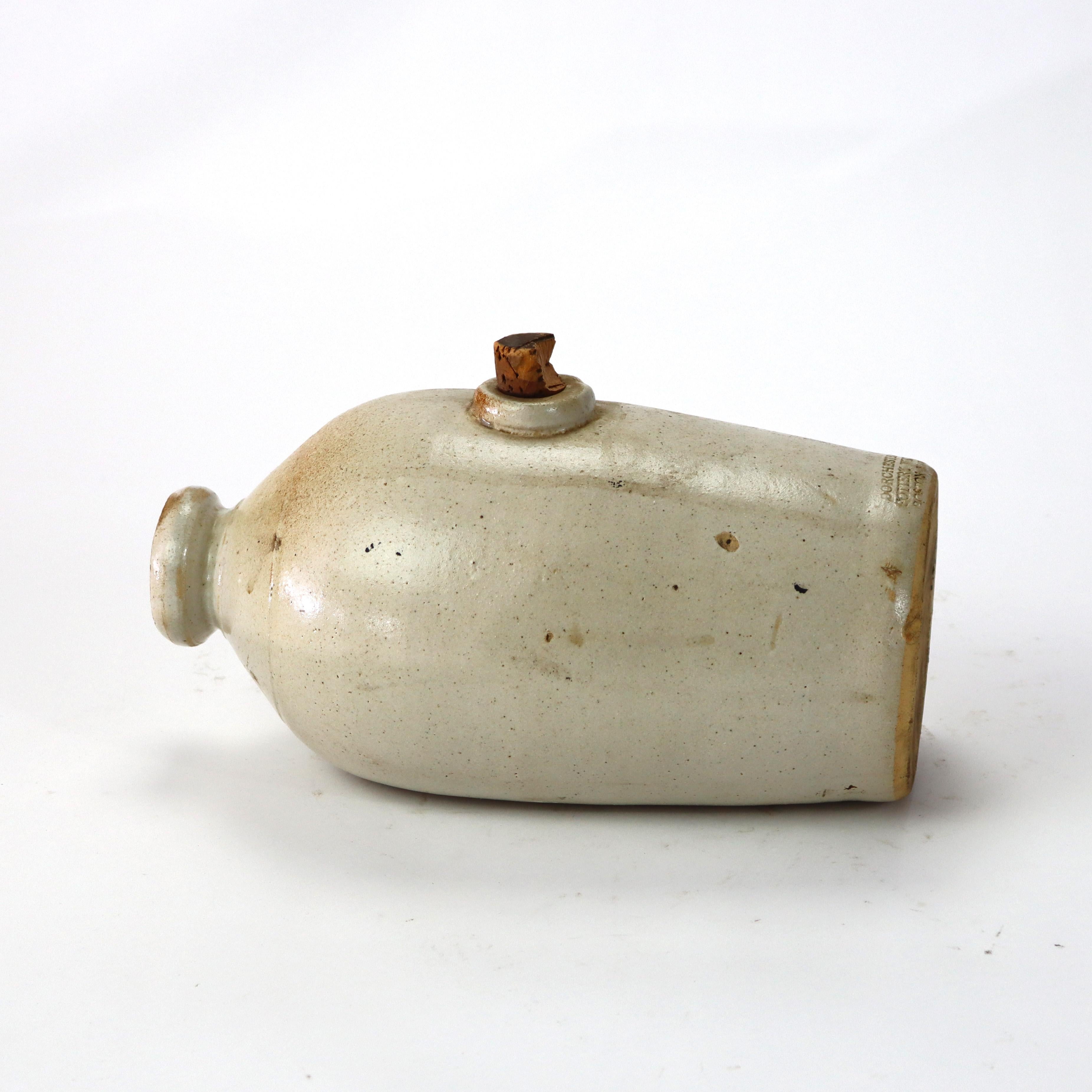 XIXe siècle Antique Dorchester Pottery Works, Boston MA, Réchauffeur en grès signé C1890 en vente