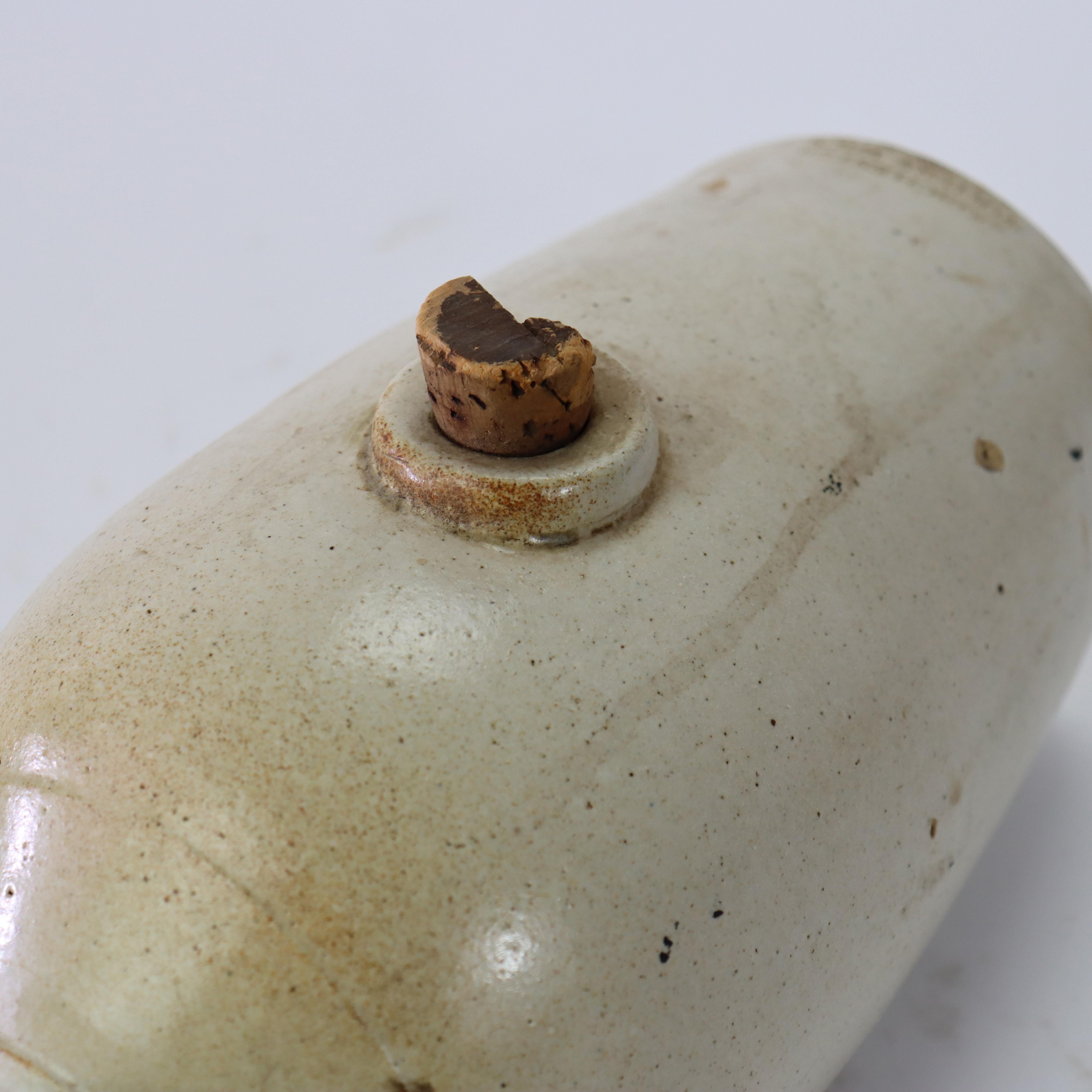 Antique Dorchester Pottery Works, Boston MA, Réchauffeur en grès signé C1890 en vente 1
