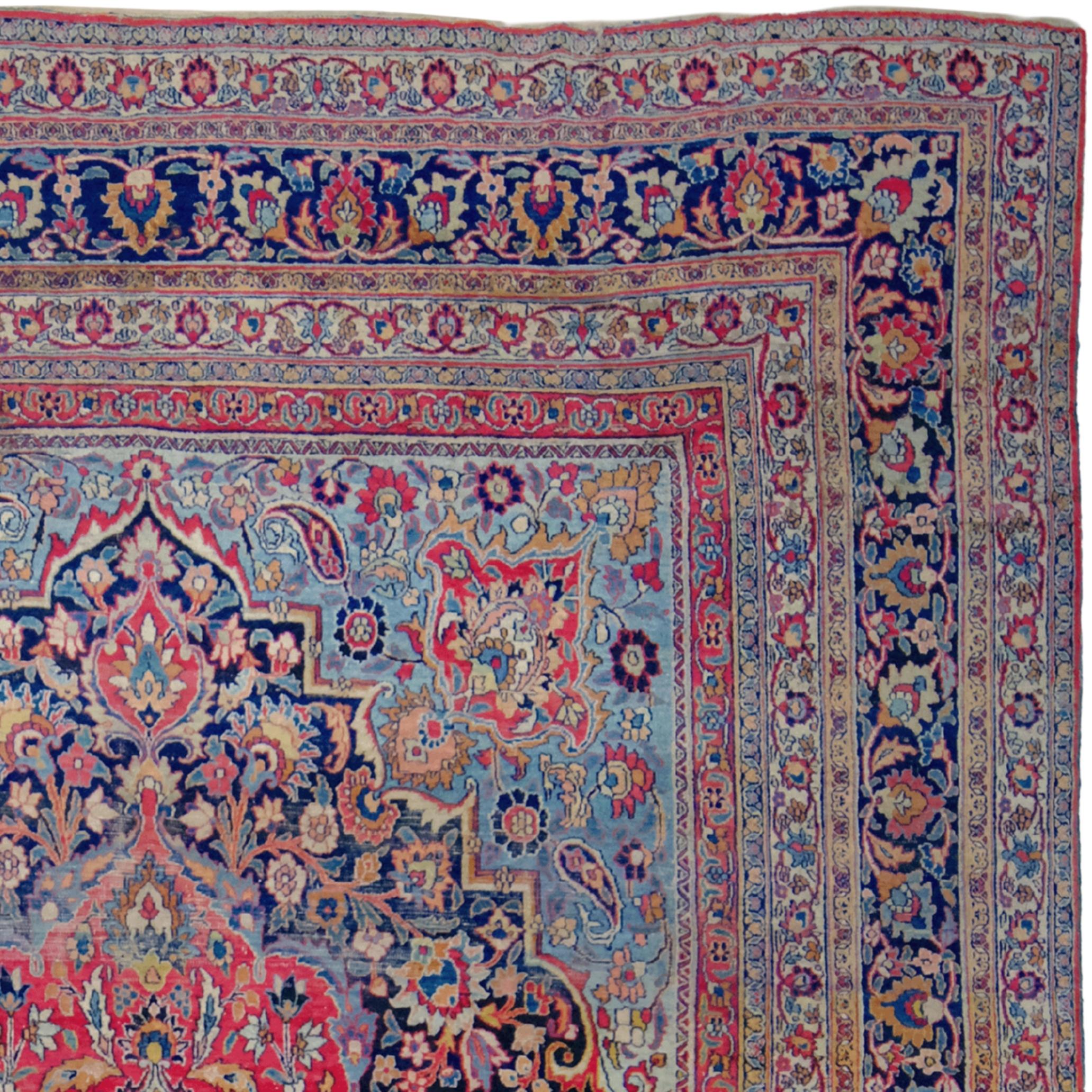 Hand-Woven Antique Doroshk Carpet - Late of 19th Century Antique Carpet For Sale