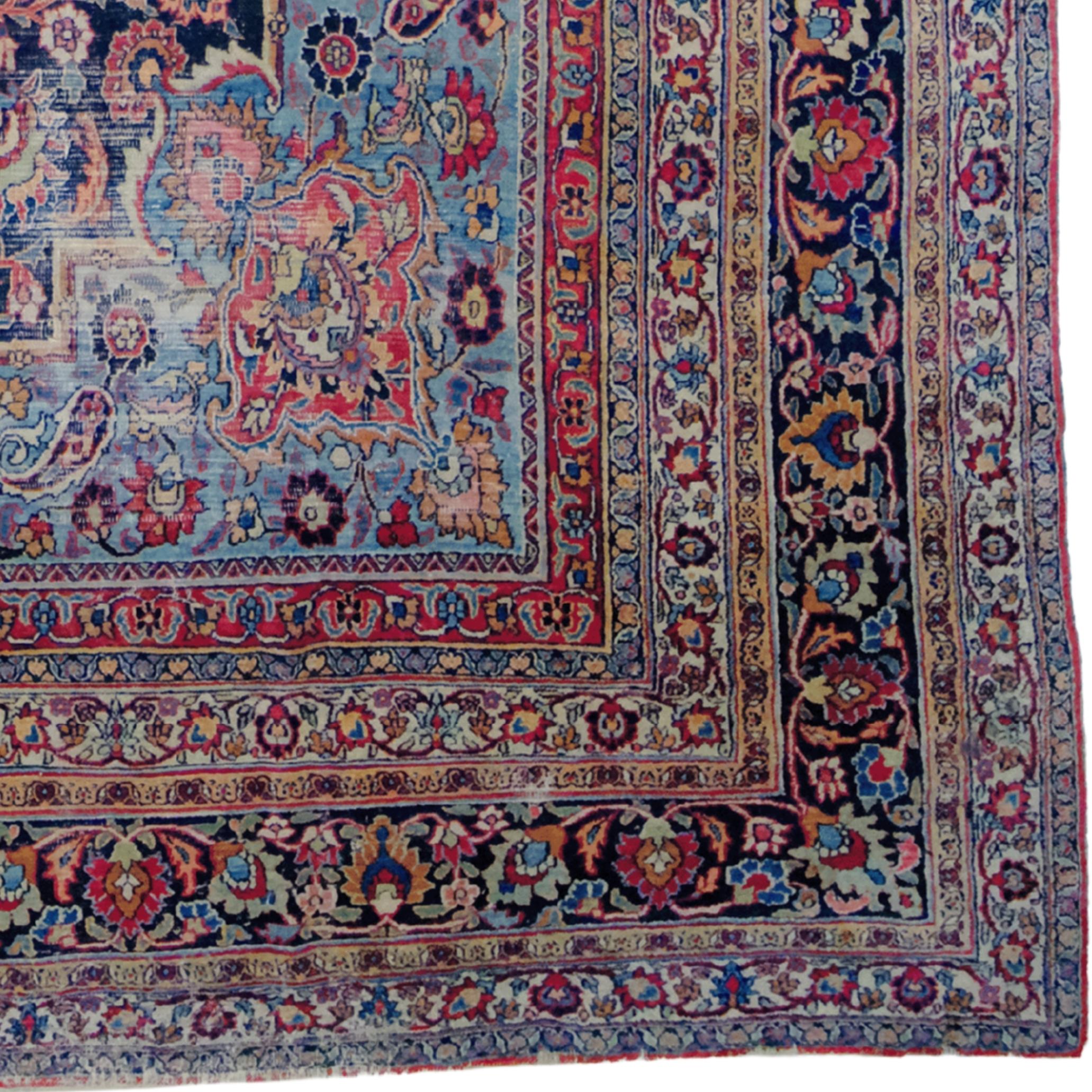 Antique Doroshk Carpet - Late of 19th Century Antique Carpet In Good Condition For Sale In Sultanahmet, 34