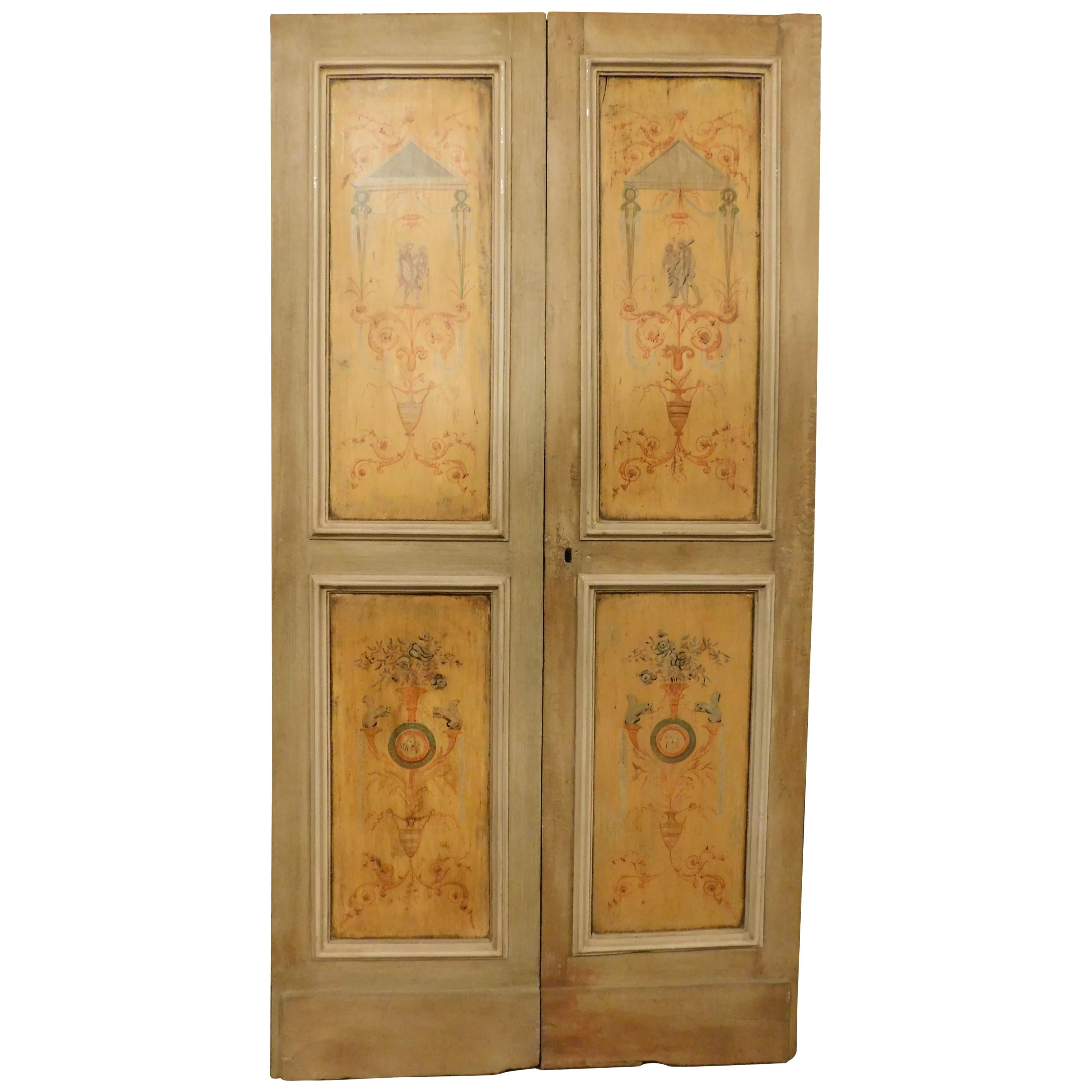 Antique double beige yellow wooden door with paintings, '700 Italy