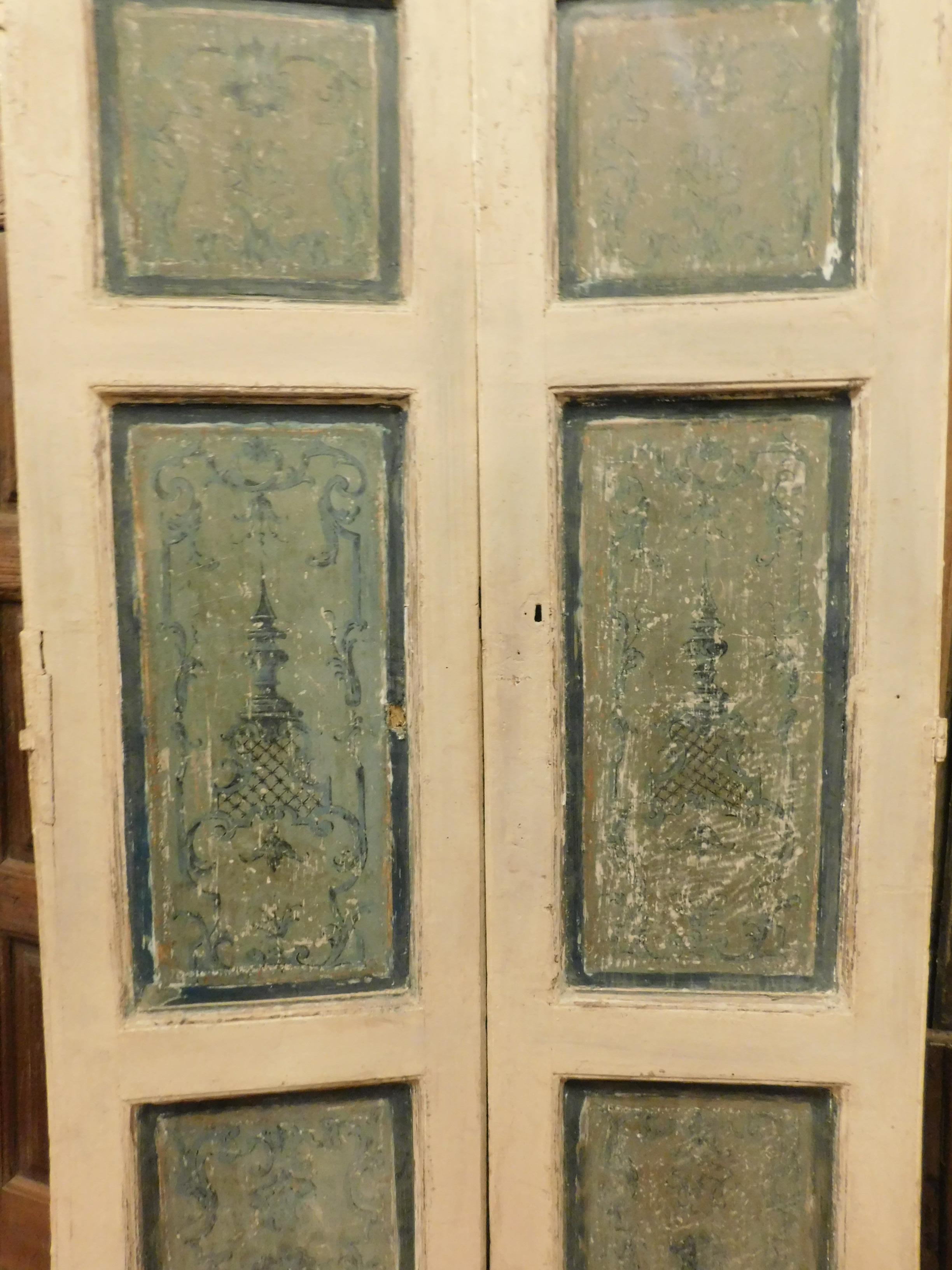 Hand-Painted Antique Double Doors in White and Blue Lacquered Wood, 1700, Italy