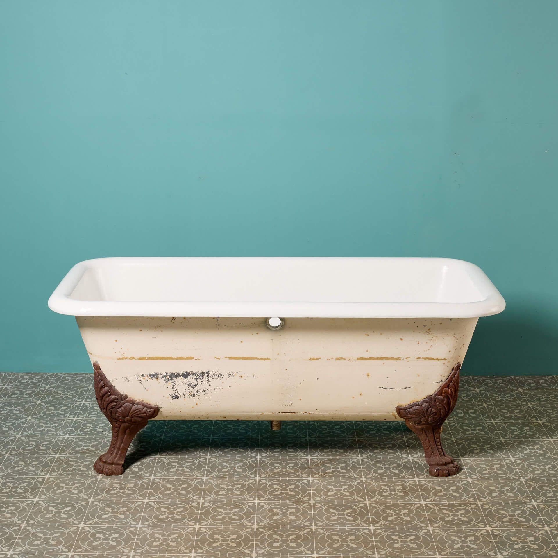 Cast Antique Double Ended Bathtub with Claw Feet For Sale