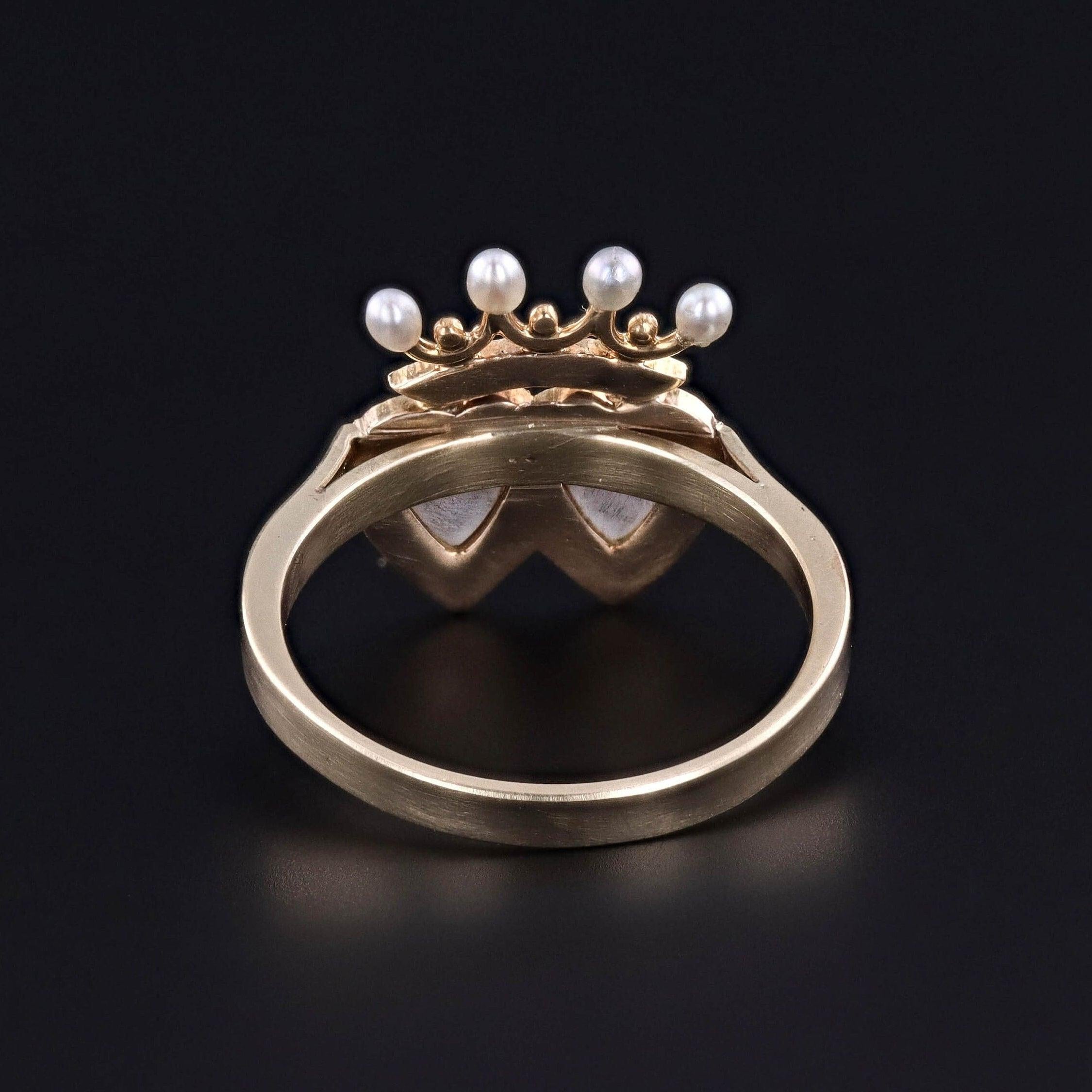 Antique Double Heart Conversion Ring of 14k Gold In Good Condition For Sale In Lewisburg, PA