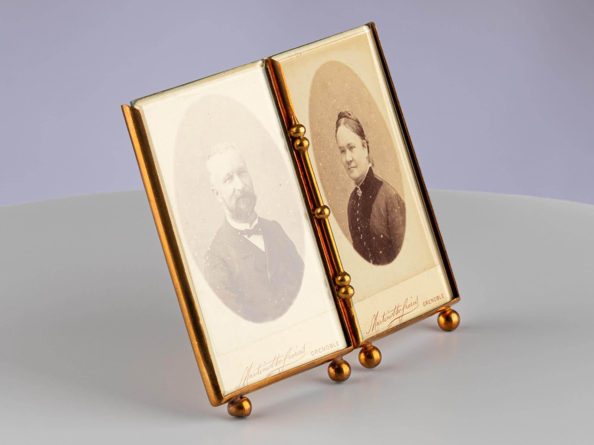 Brass Antique Double Picture Frame, Art Deco, France, Circa 1920, 6 x 10 cm For Sale