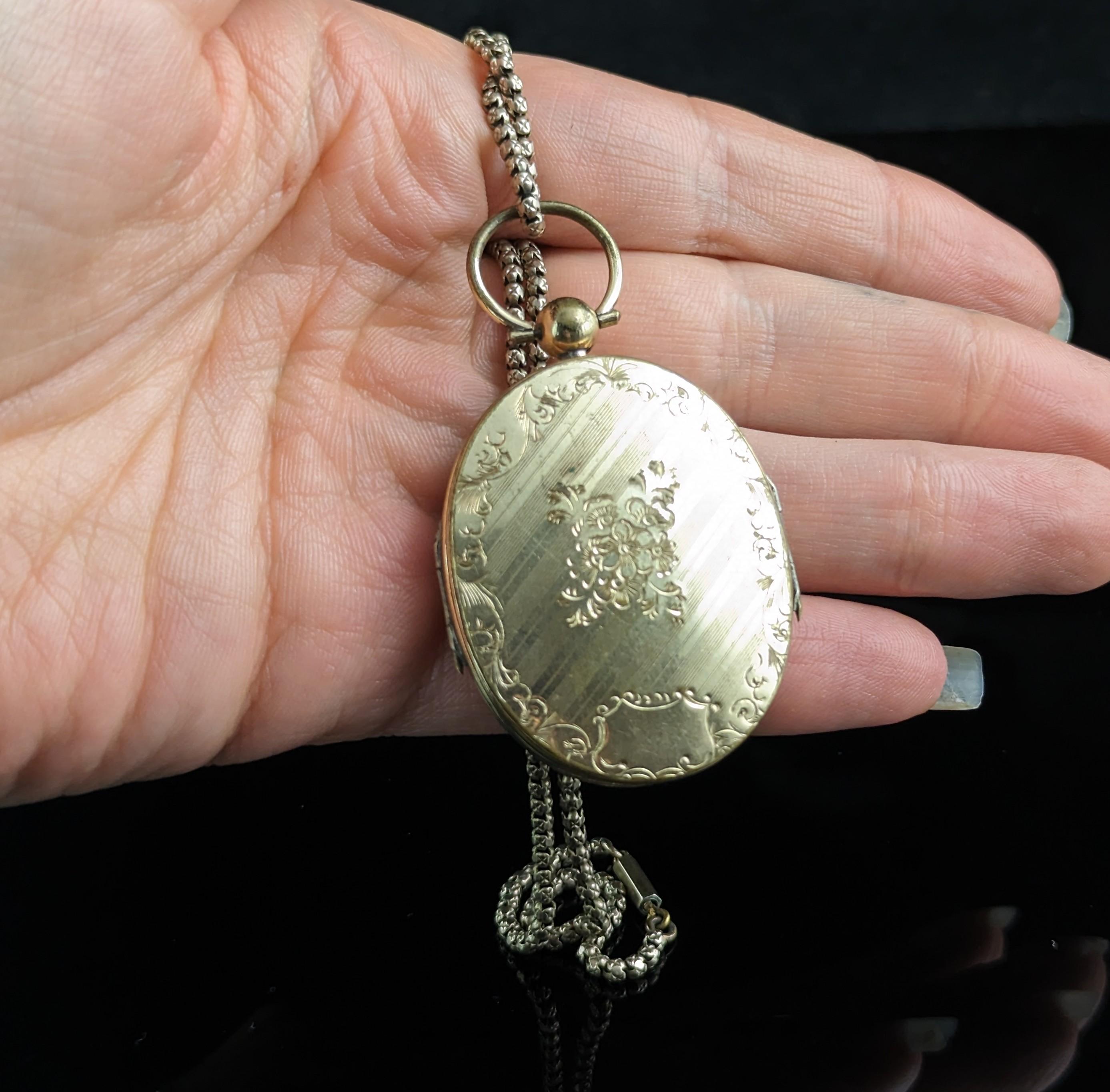 Antique Double sided mourning locket and chain necklace, Victorian  3