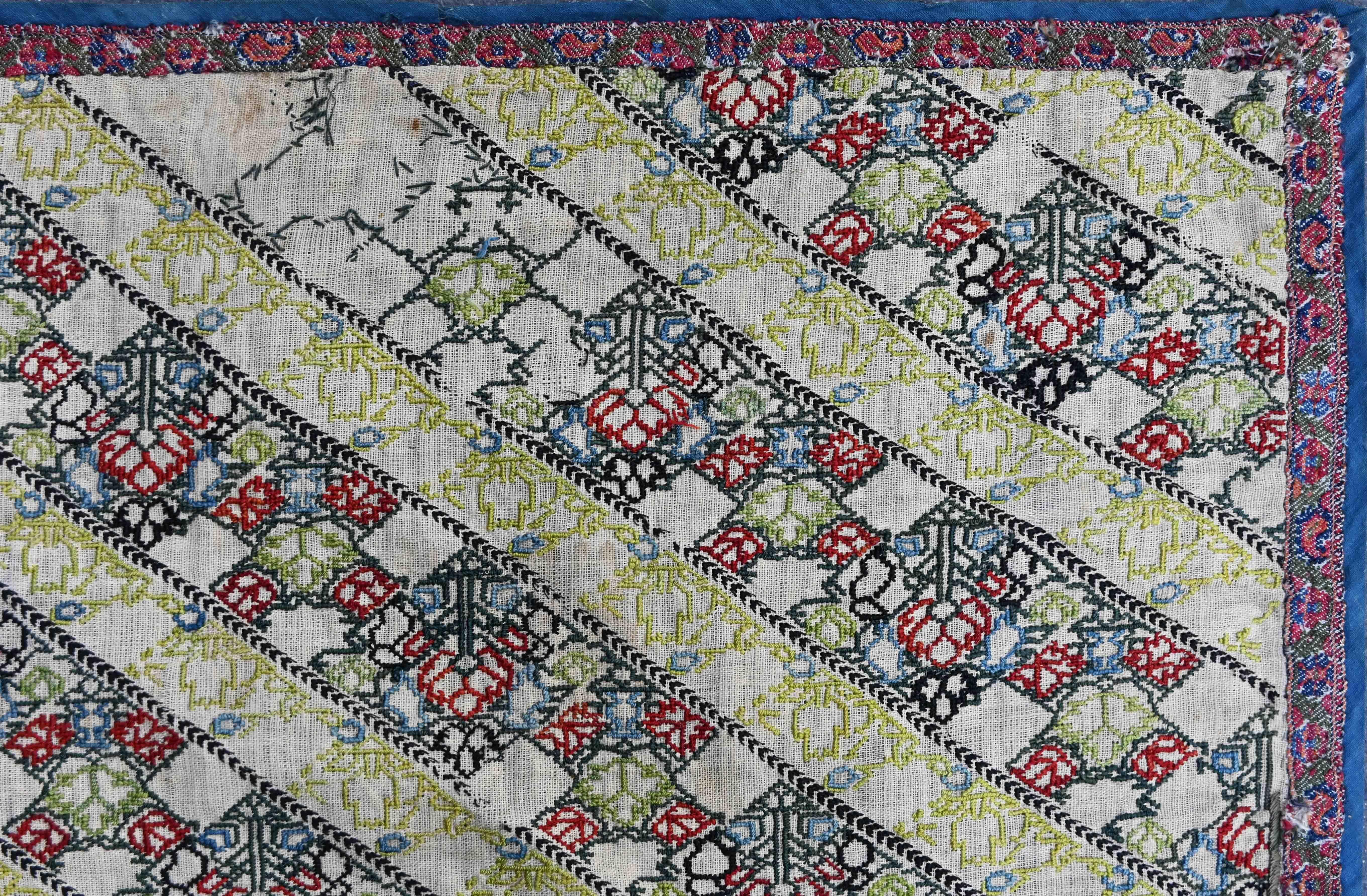 Tissé à la main Textiles anciens à double face du 19ème siècle, Broderie - N° 1449 en vente