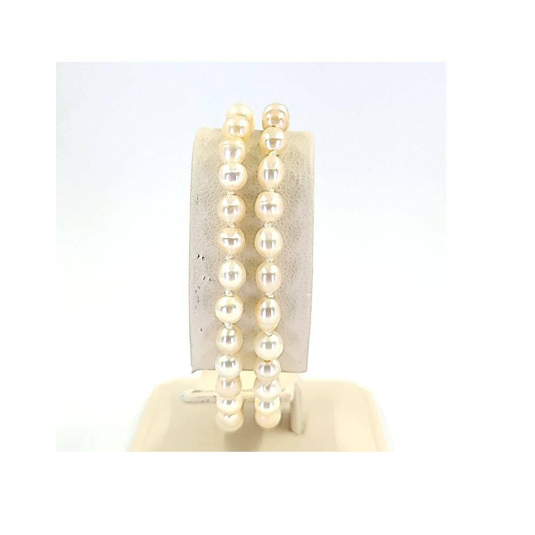 Taille ronde Bracelet ancien à double rang de perles naturelles en vente