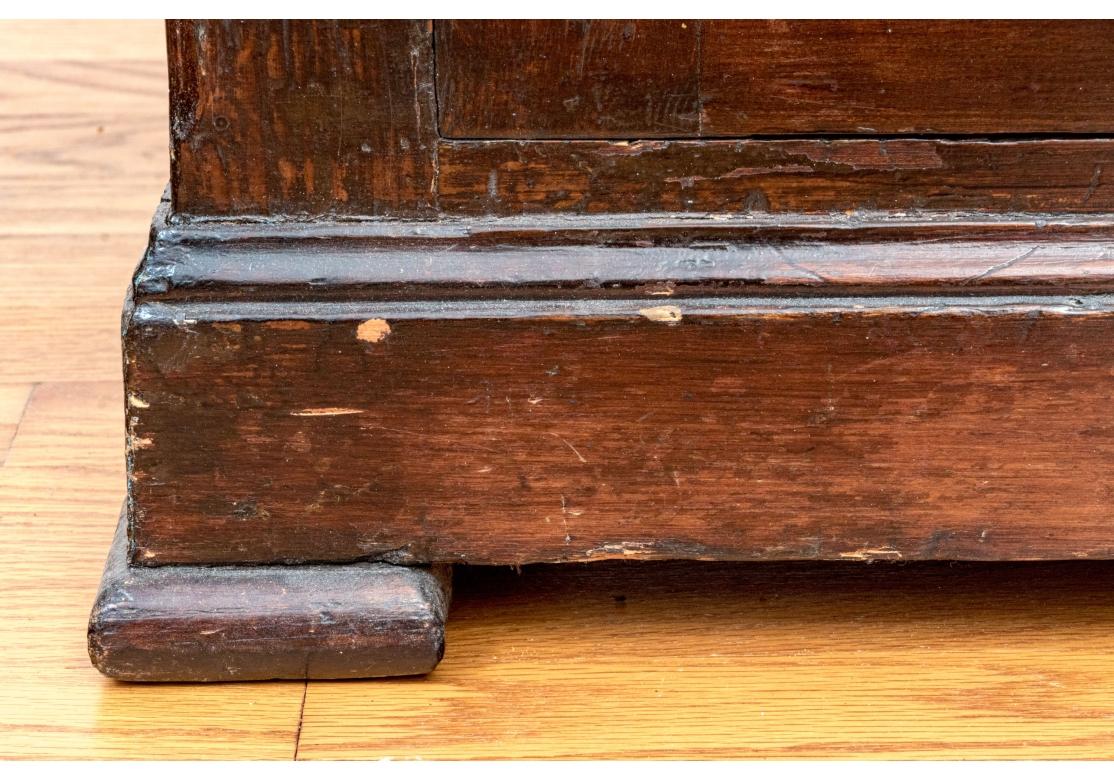 Armoire à bacs à pâte antique en vente 7