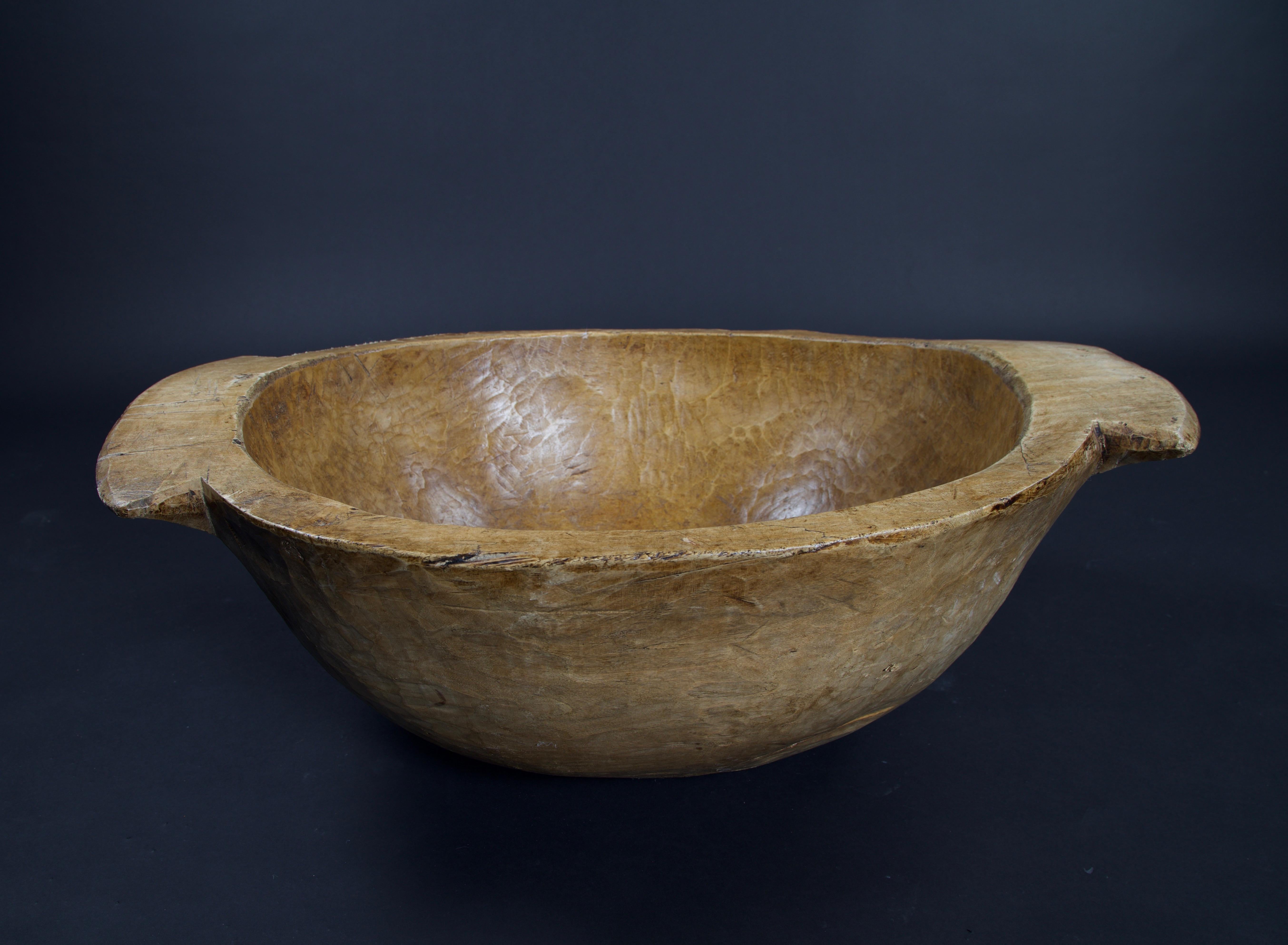 Most dough bowls we see today have a rounded out center, but originally the dough “bowl” was shaped more like a trough or trench. The term trencher comes from the Old French tranchier, which means to cut. In the Middle Ages a “trencher” was a hunk