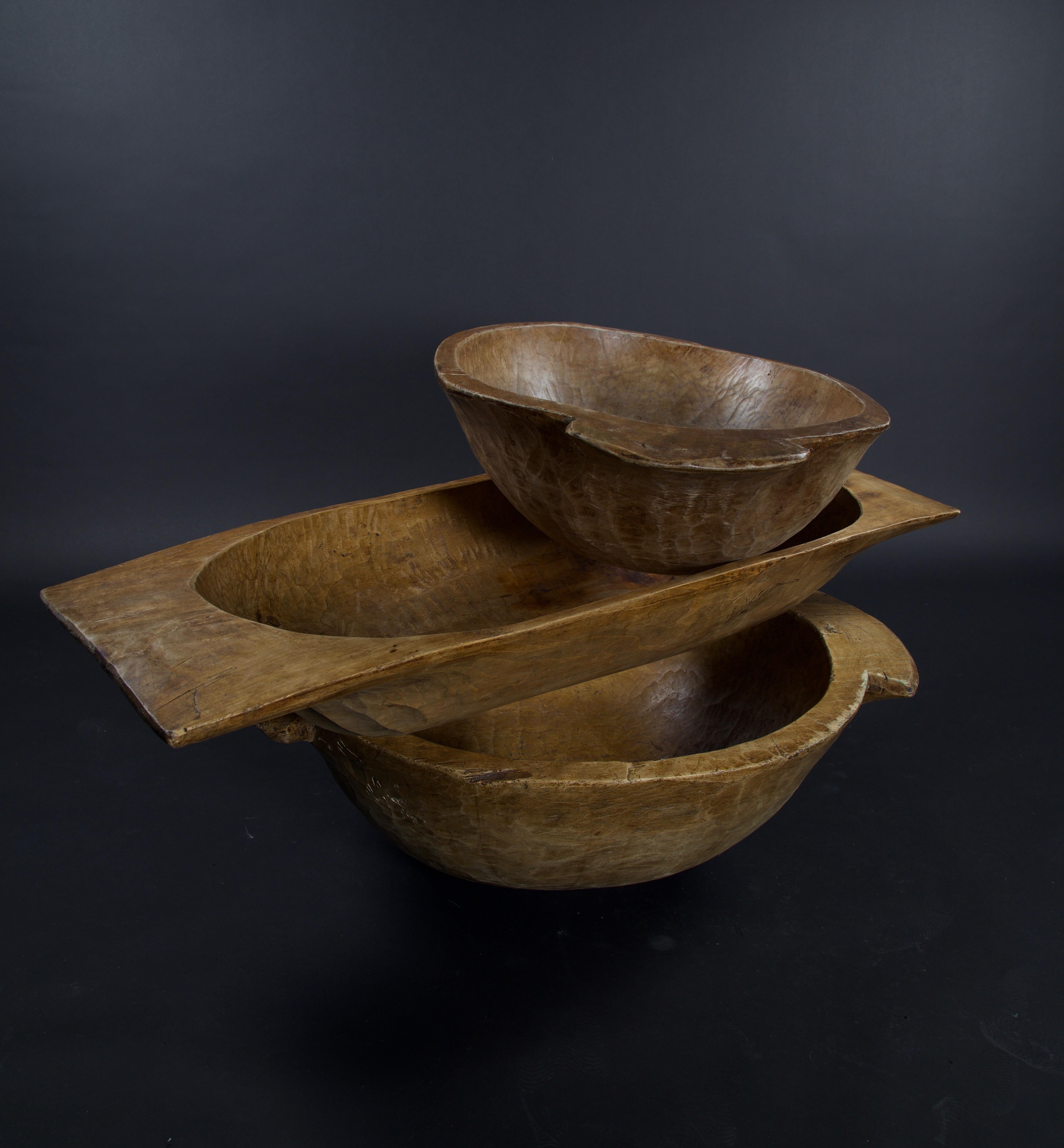 Most dough bowls we see today have a rounded out center, but originally the dough “bowl” was shaped more like a trough or trench.The term trencher comes from the Old French tranchier, which means to cut. In the Middle Ages a “trencher” was a hunk of