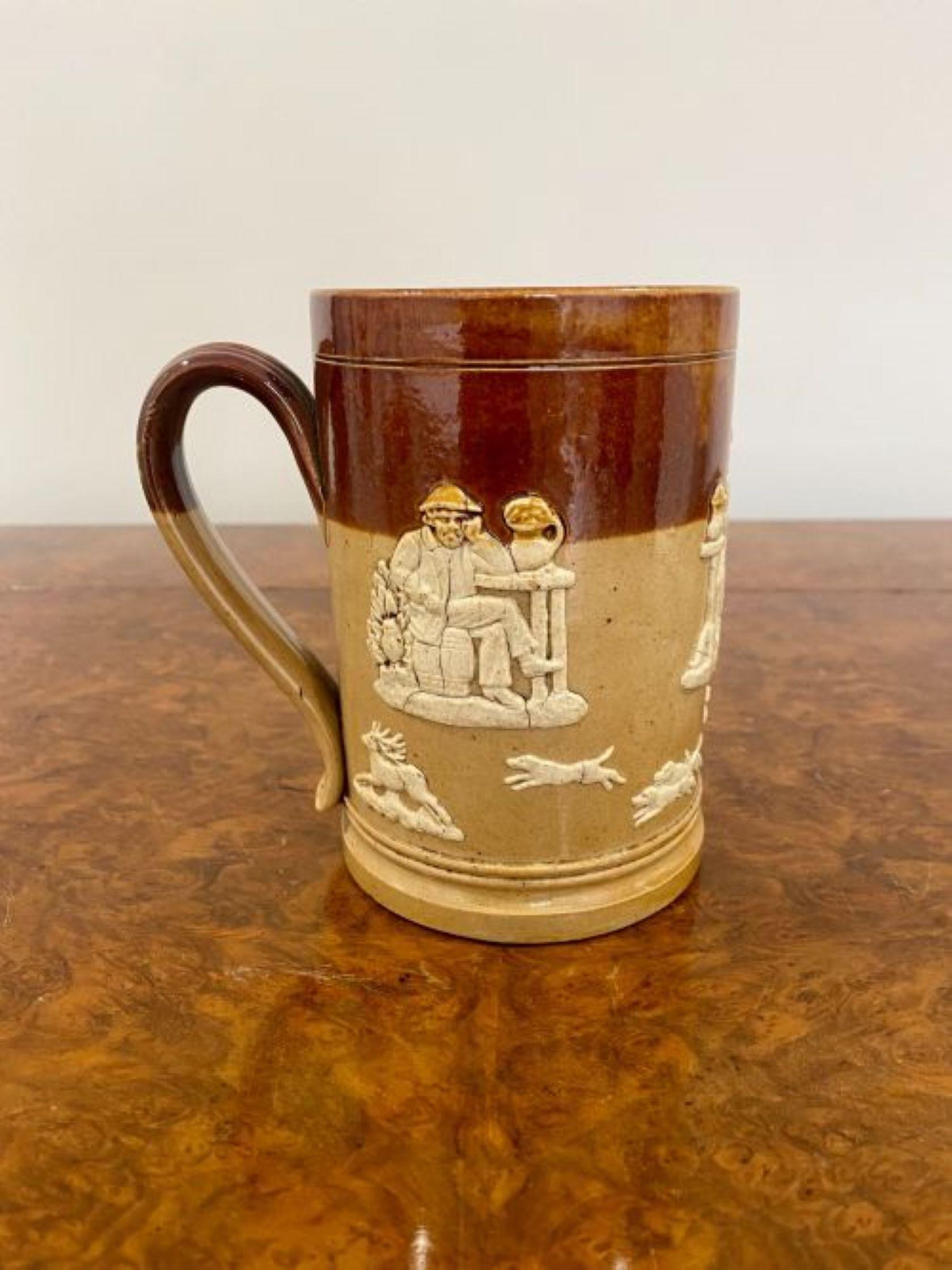 Antique Doulton Lambeth mug In Good Condition For Sale In Ipswich, GB