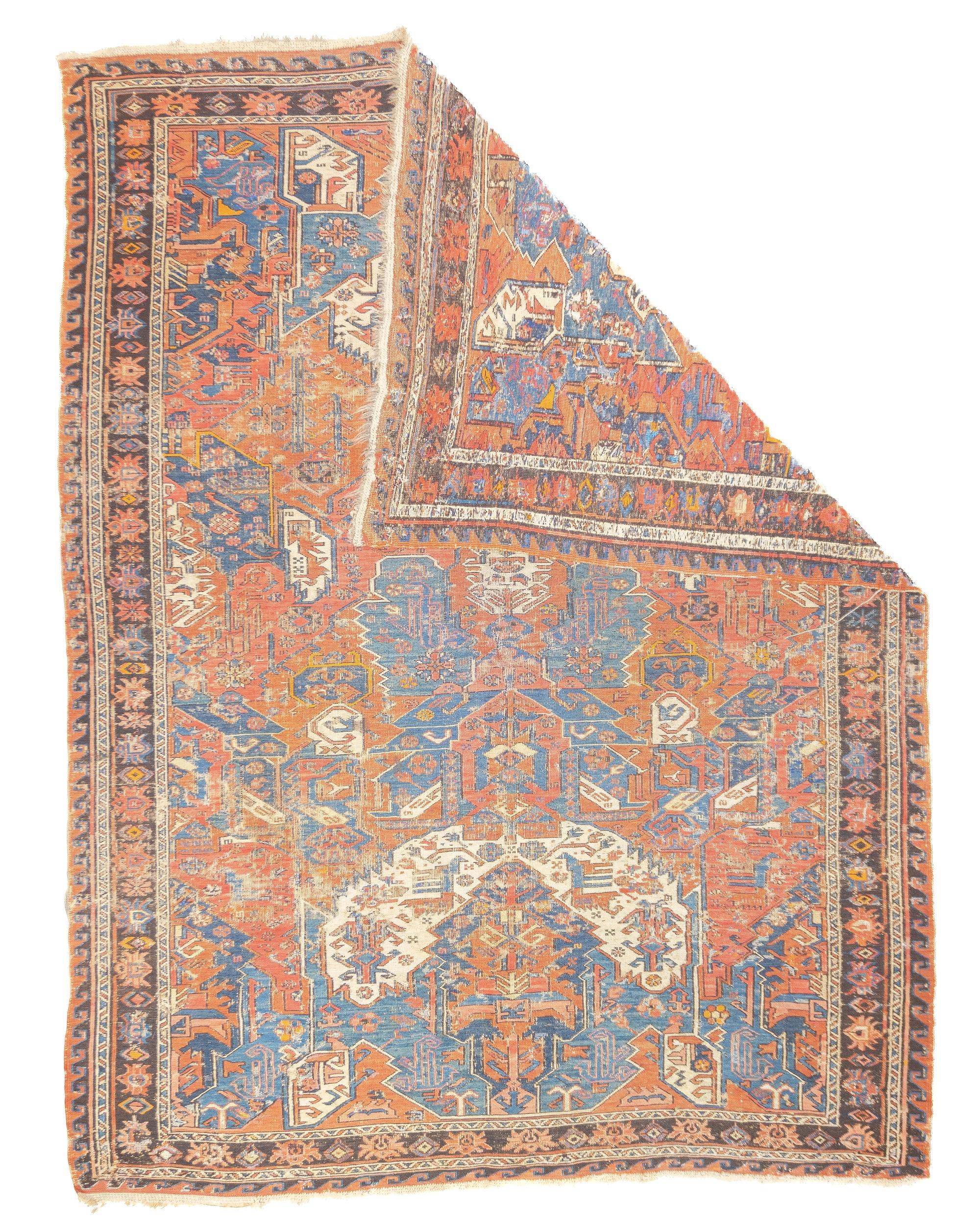Antiker Drachen-Sumak-Teppich 5'1'' x 6'9''. Eher eine Technik als eine bestimmte Art, bei der die Kettfäden mit farbigen Schussfäden umwickelt werden, um ein Muster zu erzeugen. Kaukasische, türkische, persische und andere Typen. Ergibt einen