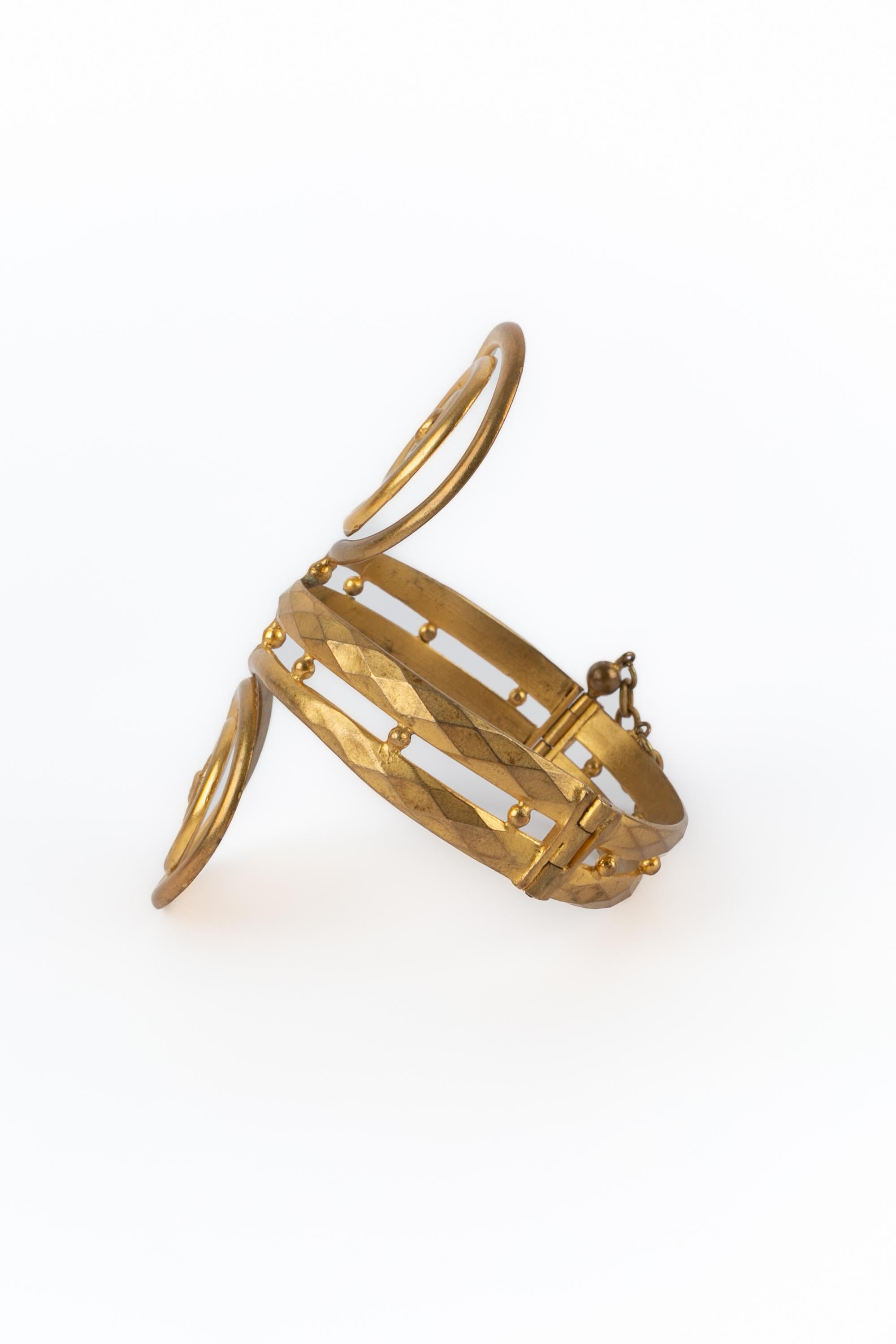 Antique drama bracelet im Zustand „Hervorragend“ im Angebot in SAINT-OUEN-SUR-SEINE, FR