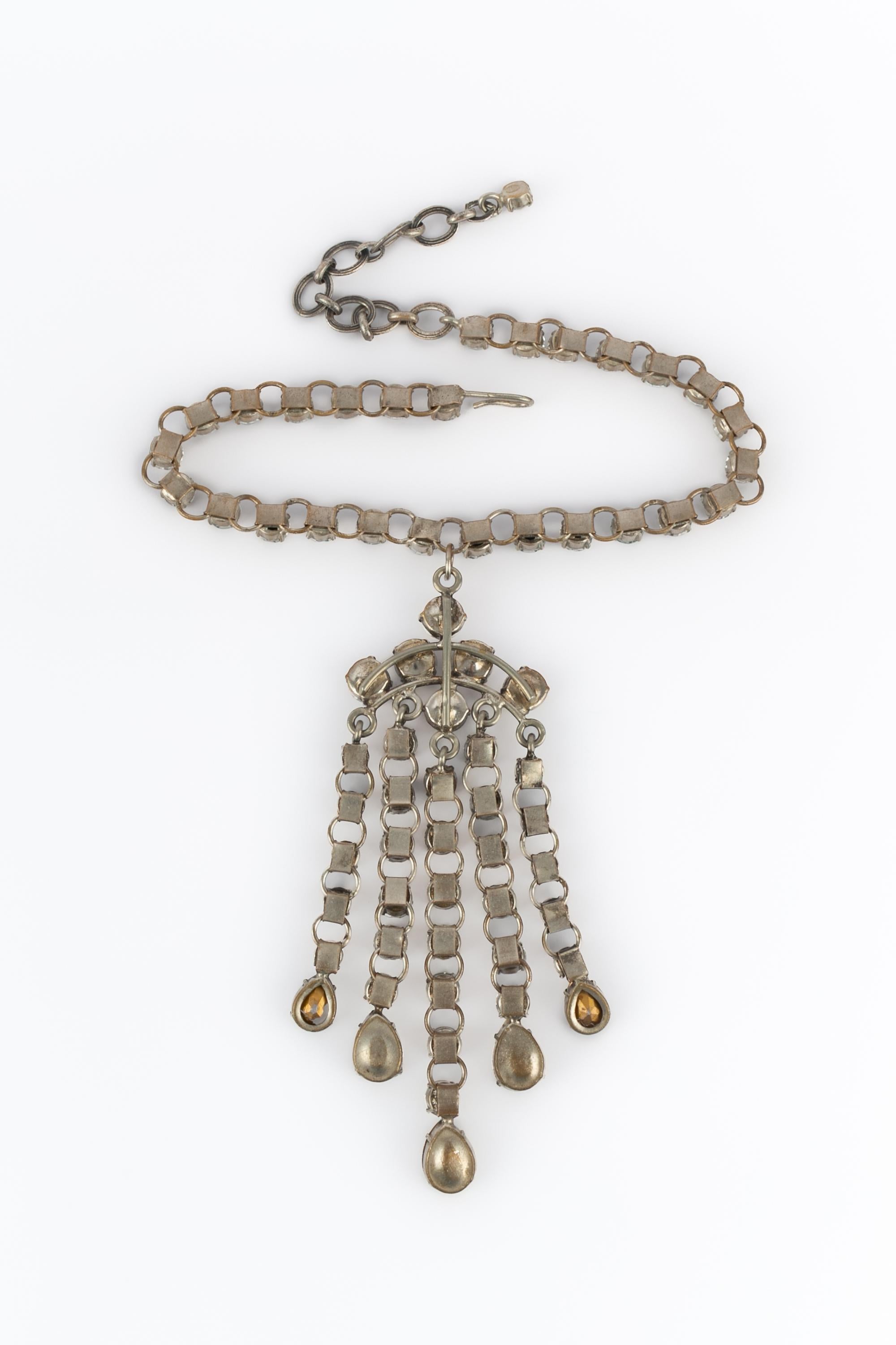 Collier de théâtre antique Excellent état - En vente à SAINT-OUEN-SUR-SEINE, FR