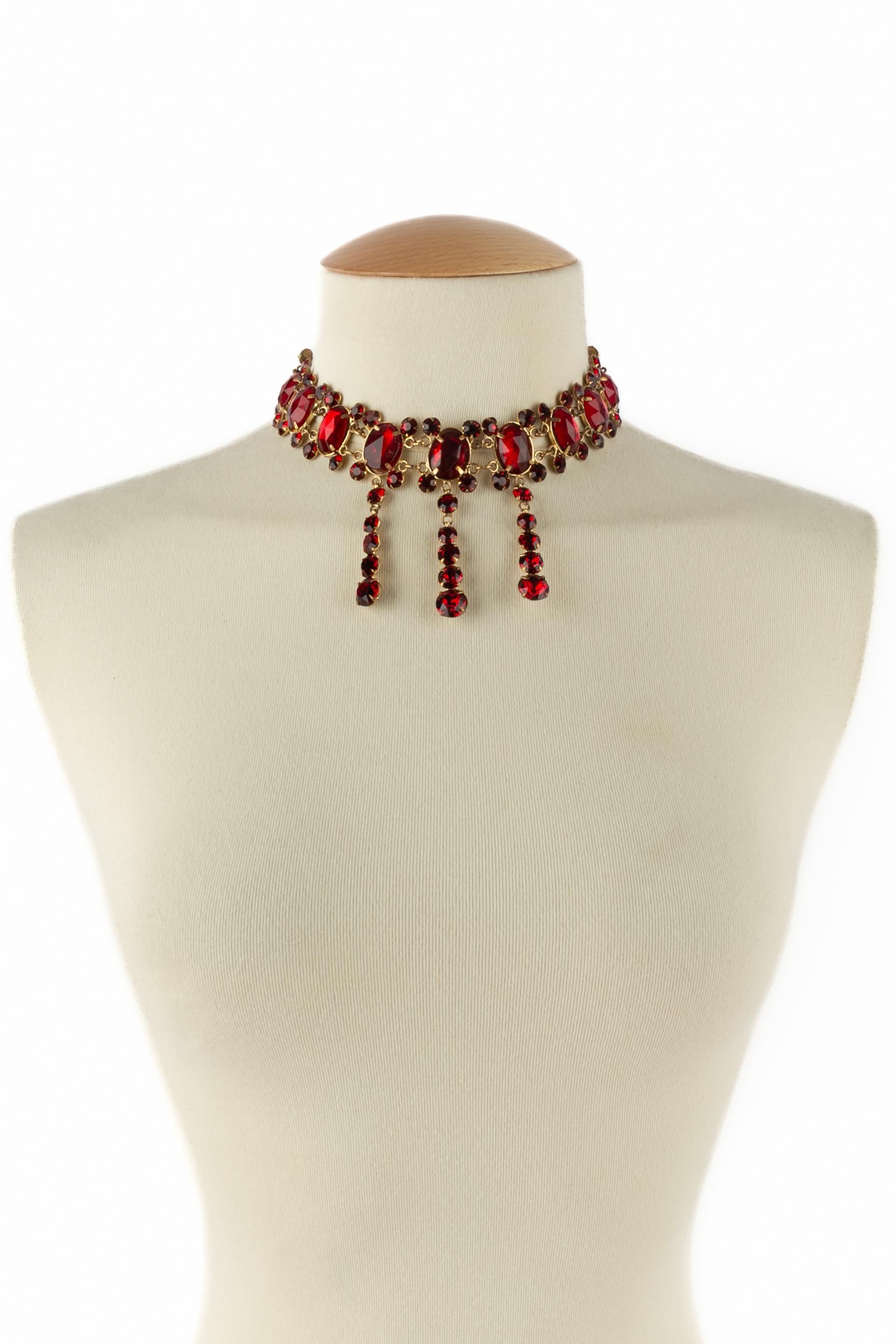 Collana antica drammatica in vendita 3