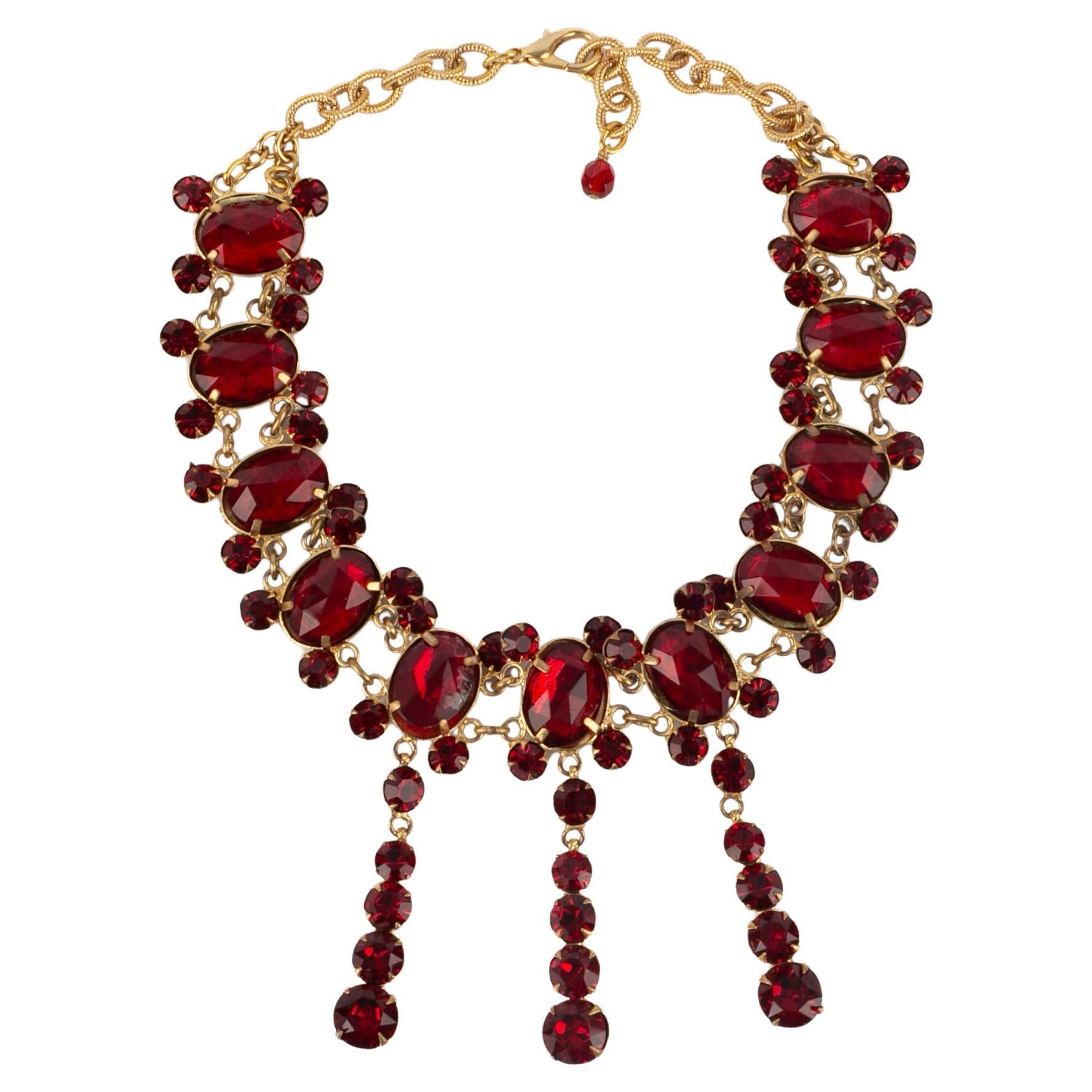 Collana antica drammatica in vendita