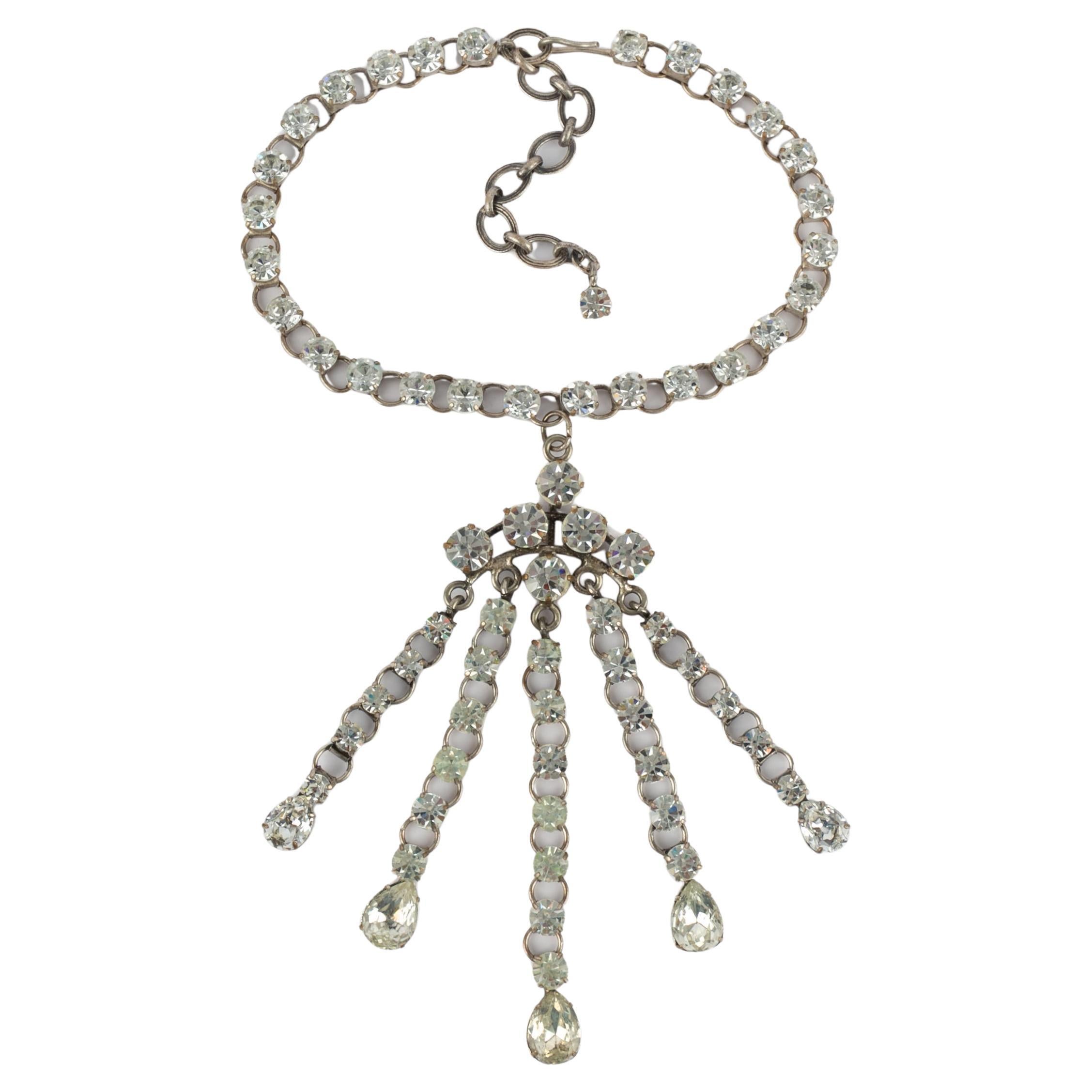 Collier de théâtre antique en vente