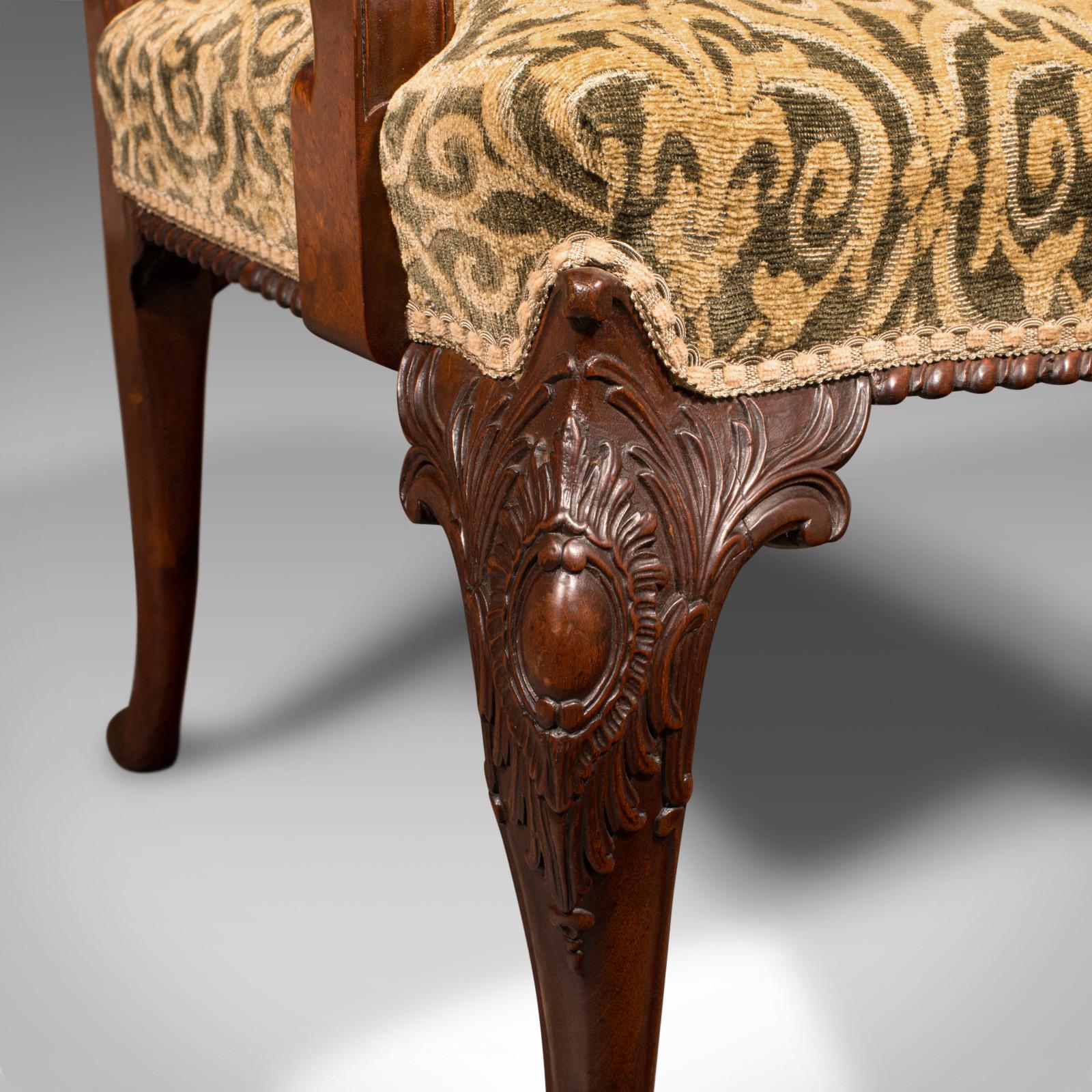 Antiker Zeichnungszimmersessel, englisch, Elbow Chair, Chippendale Revival, um 1900 im Angebot 4
