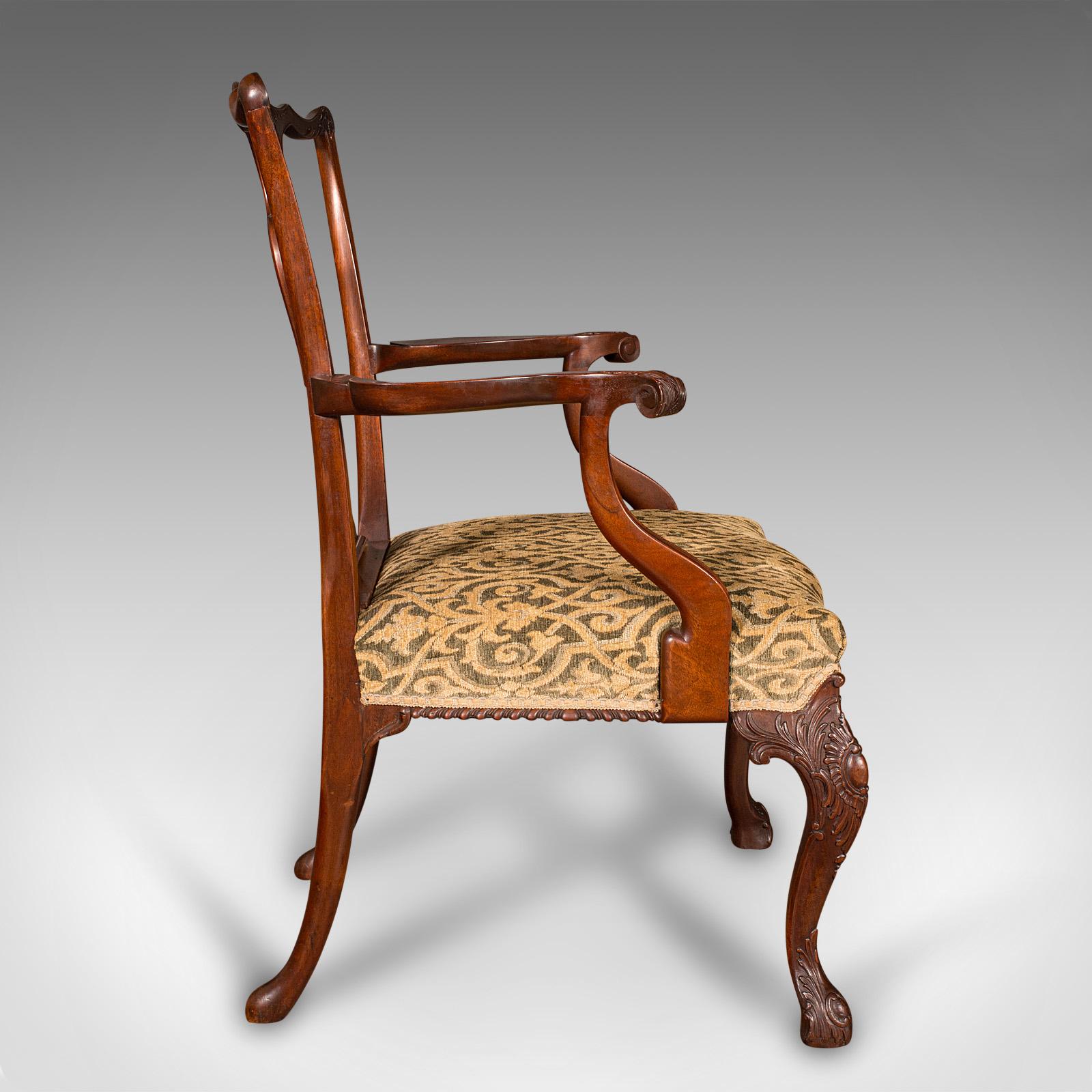Antiker Zeichnungszimmersessel, englisch, Elbow Chair, Chippendale Revival, um 1900 (Spätviktorianisch) im Angebot