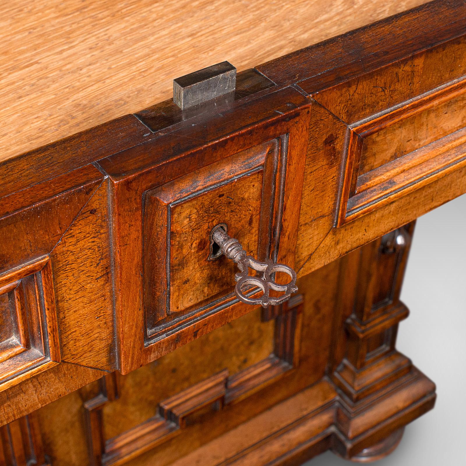 Antique The Drawing Room Room, French, Walnut, Buffet, Neoclassical, Victorian en vente 4