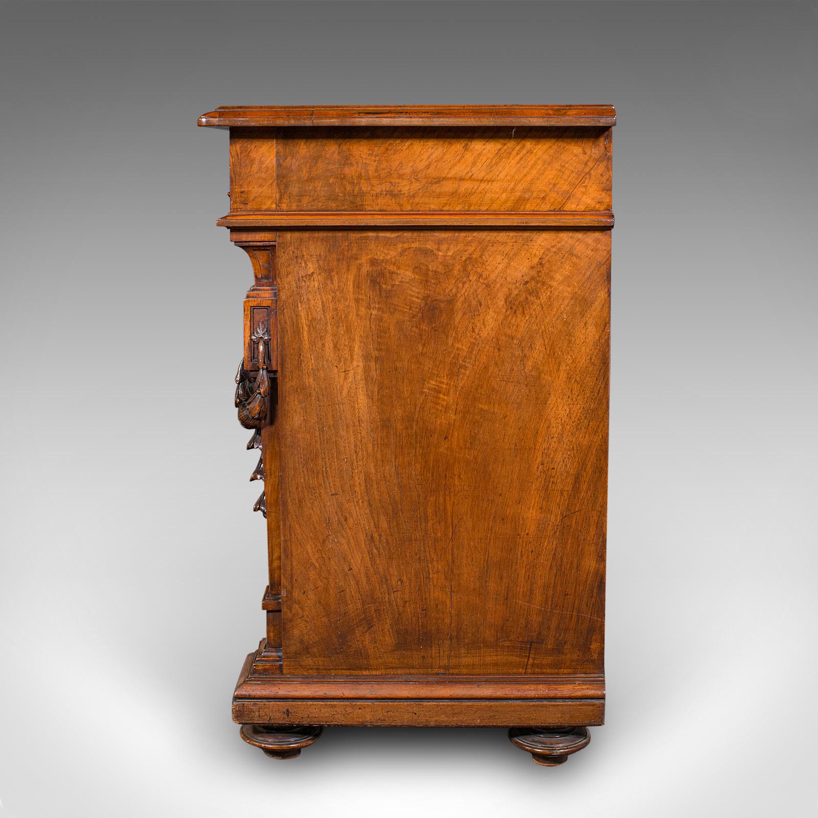 Milieu du XIXe siècle Antique The Drawing Room Room, French, Walnut, Buffet, Neoclassical, Victorian en vente