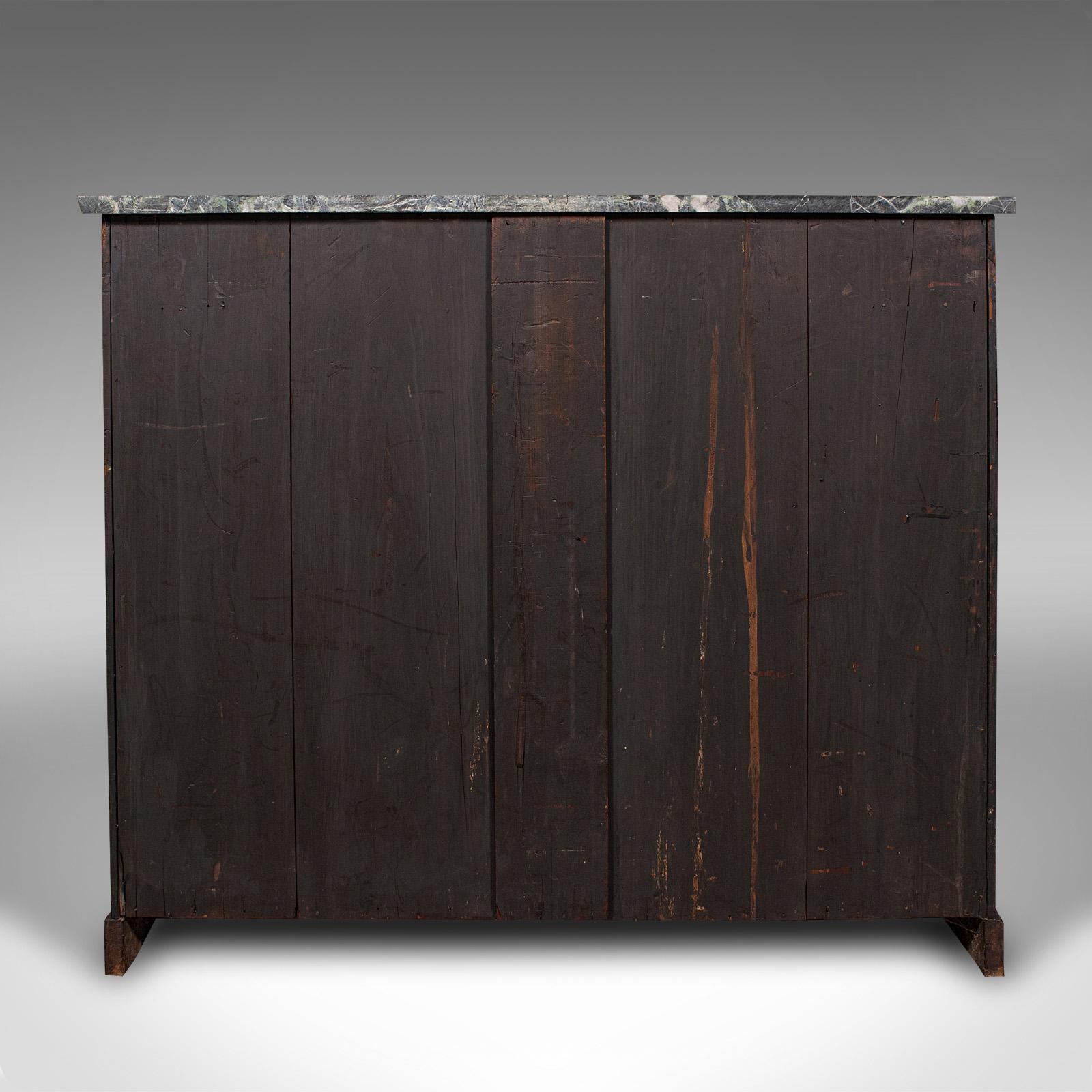 Antiker Beistellschrank für das Schubladenzimmer, englisch, Bücherregal, Chiffonier, Regency, 1820 im Zustand „Gut“ im Angebot in Hele, Devon, GB