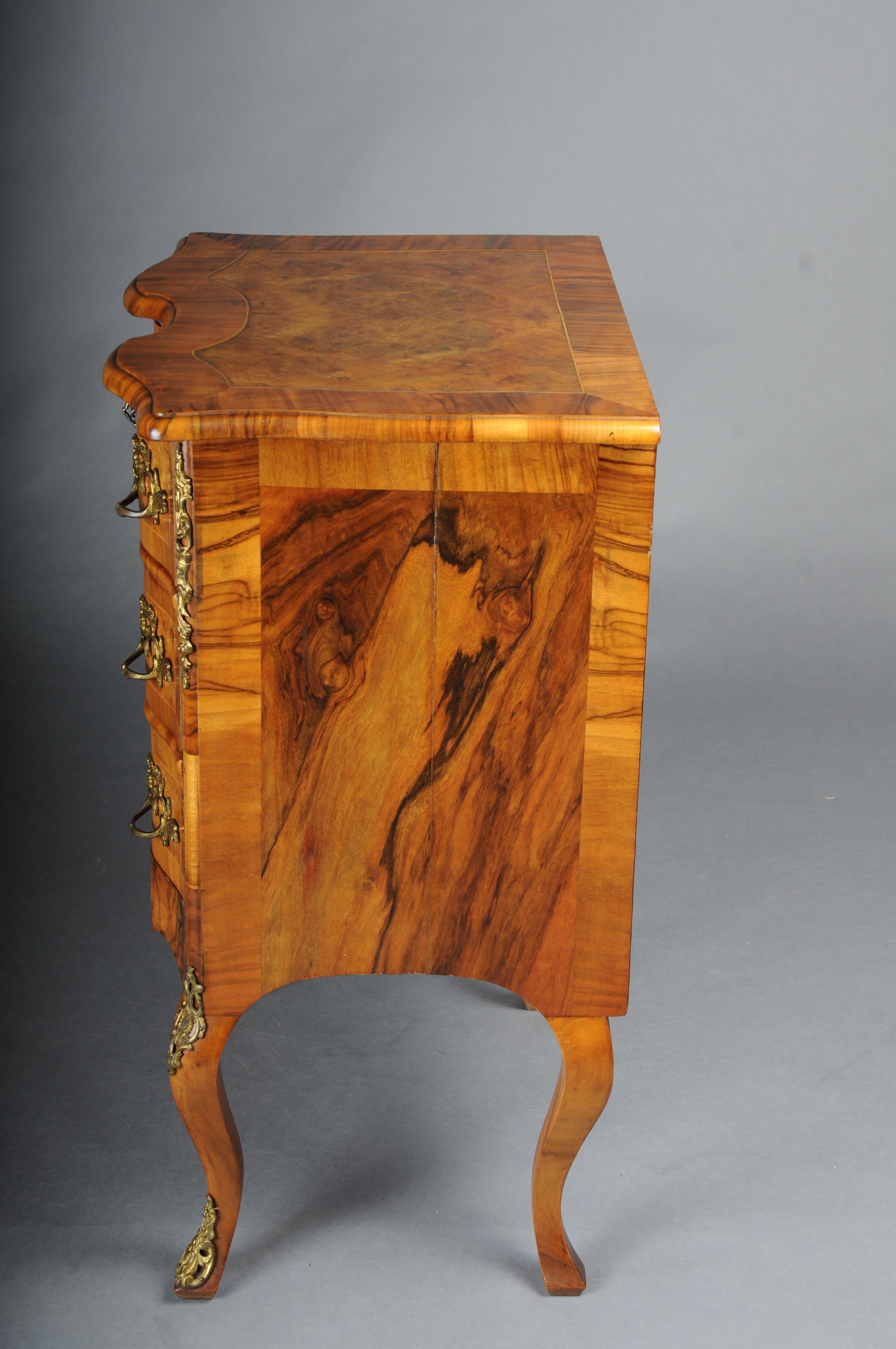 Antica cassettiera di Dresda, in Oak con impiallacciatura in noce, 1870 ca. in vendita 7