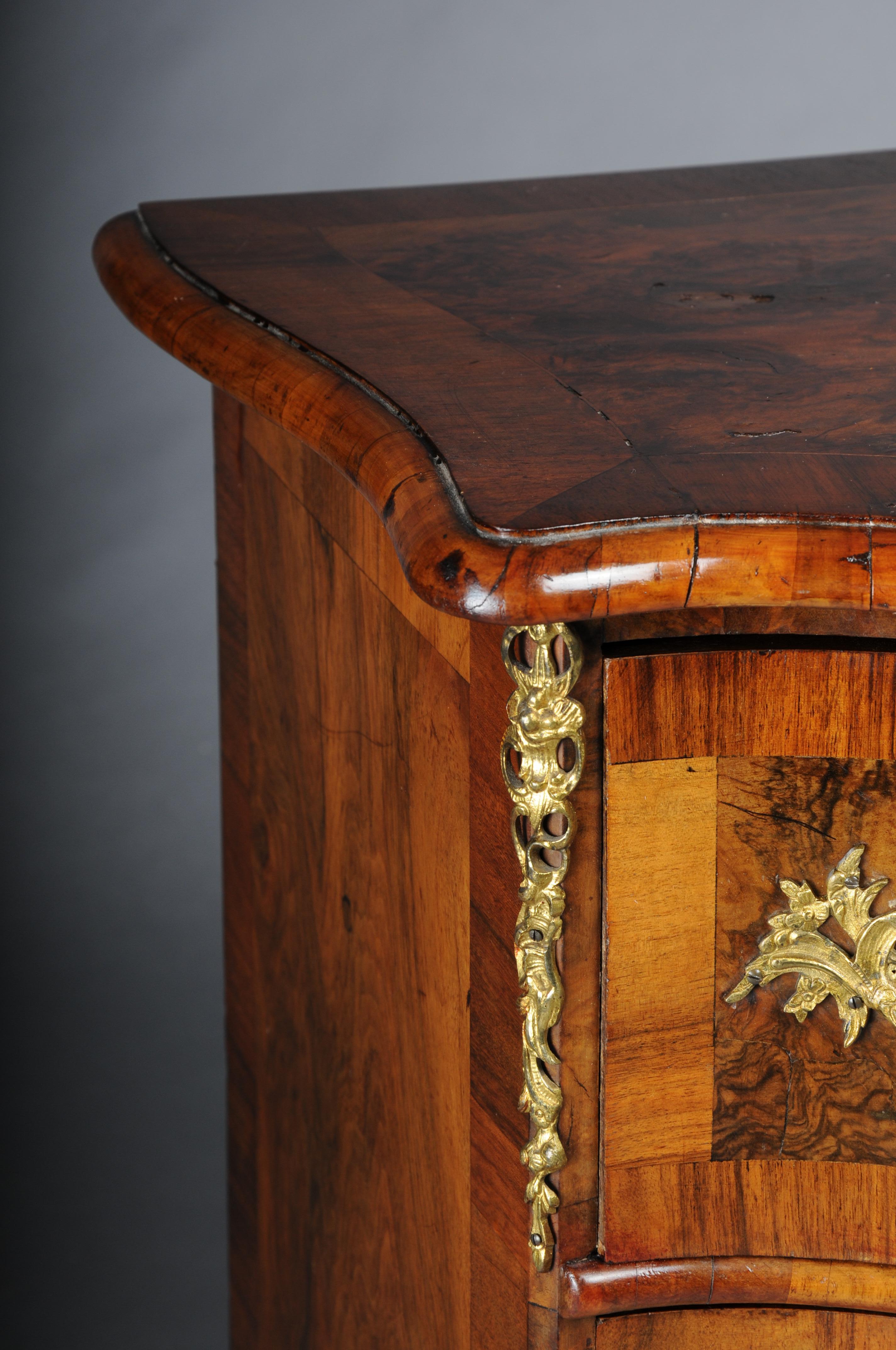 Antica cassettiera di Dresda, in Oak con impiallacciatura in noce, 1870 ca. in vendita 7