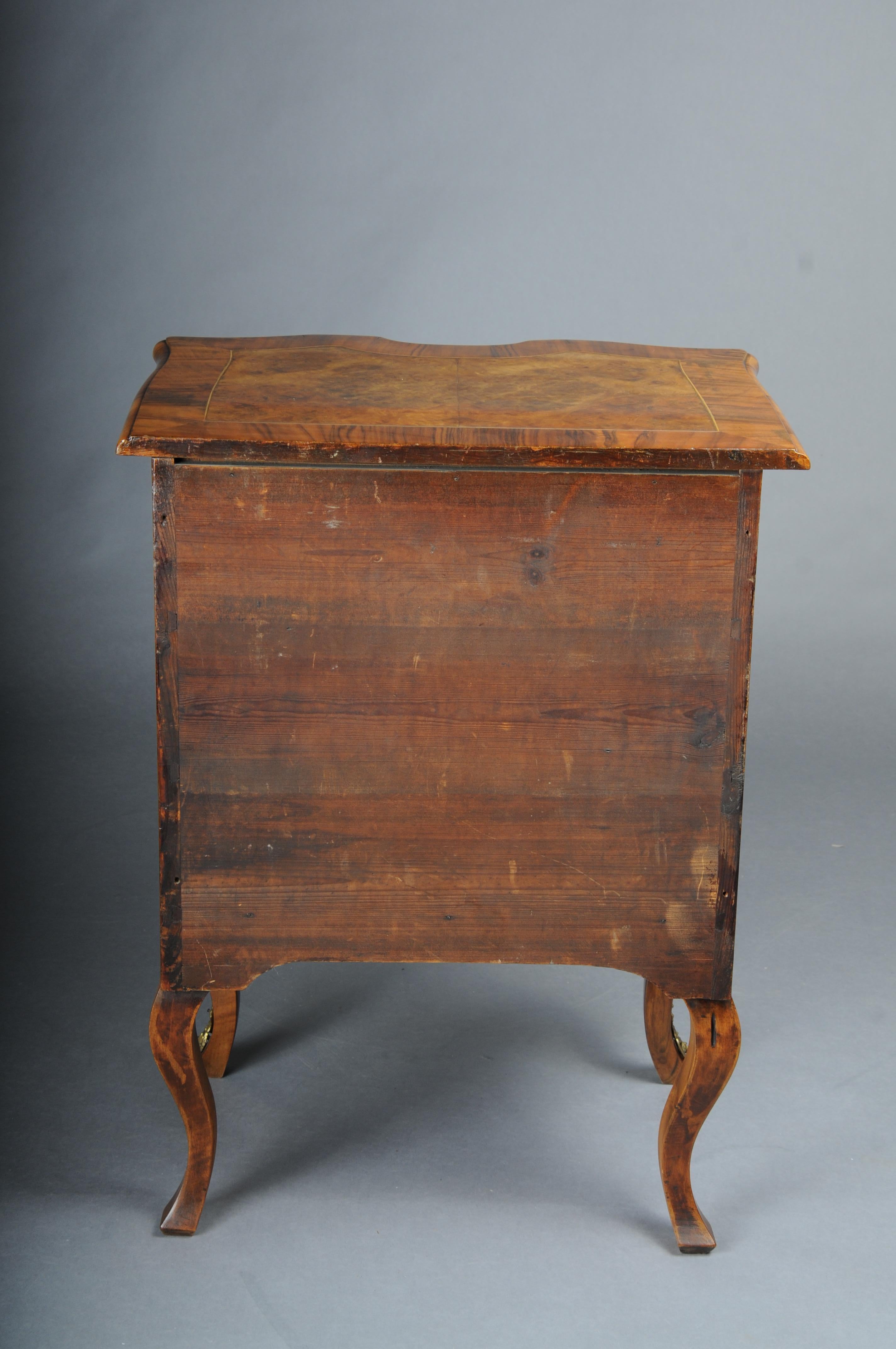Antica cassettiera di Dresda, in Oak con impiallacciatura in noce, 1870 ca. in vendita 9
