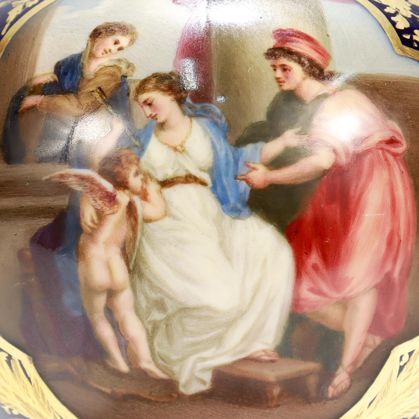 Porcellana Antico Vaso da armadio in porcellana blu cobalto di Dresden dipinto con Cupido e Venere in vendita