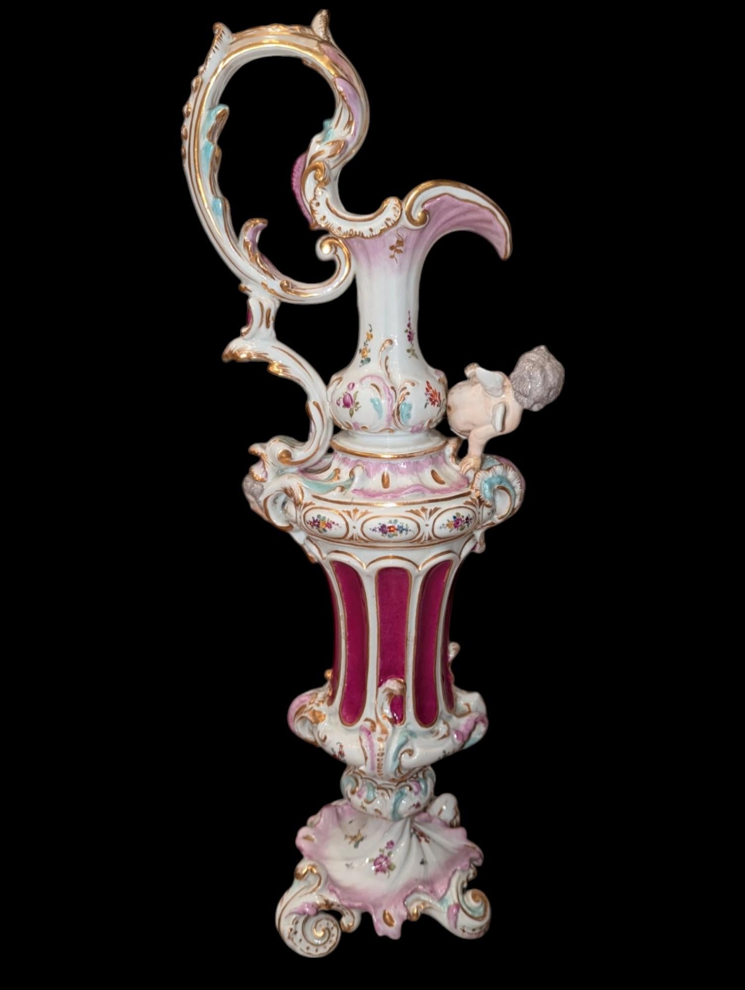 Antiguo Aguamanil de Porcelana de Dresde con Asa de Cara de Helena Wolfsohn Hecho a mano en venta