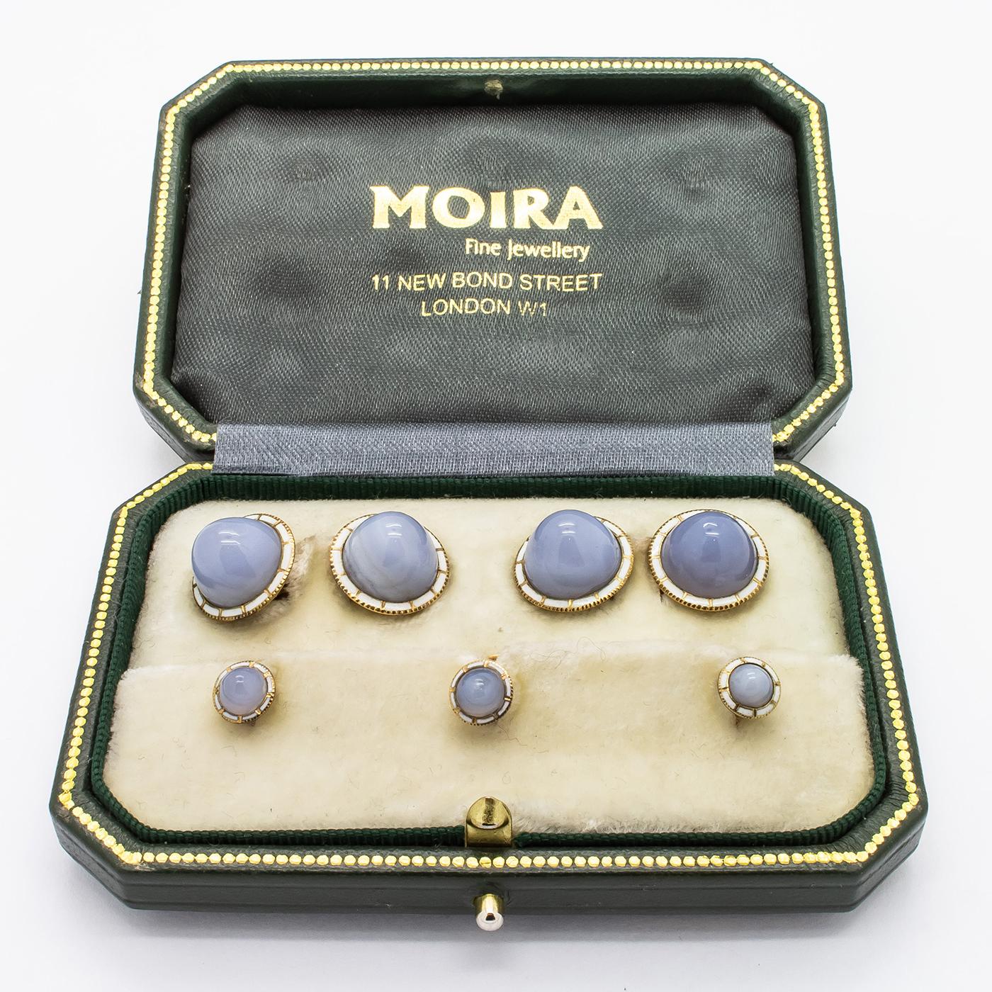  Robe ancienne en dentelle d'agate bleue, émail blanc et or, CIRCA 1910 Pour hommes 