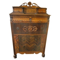 Antique Dresser or Chest of Drawers with 7 Drawers