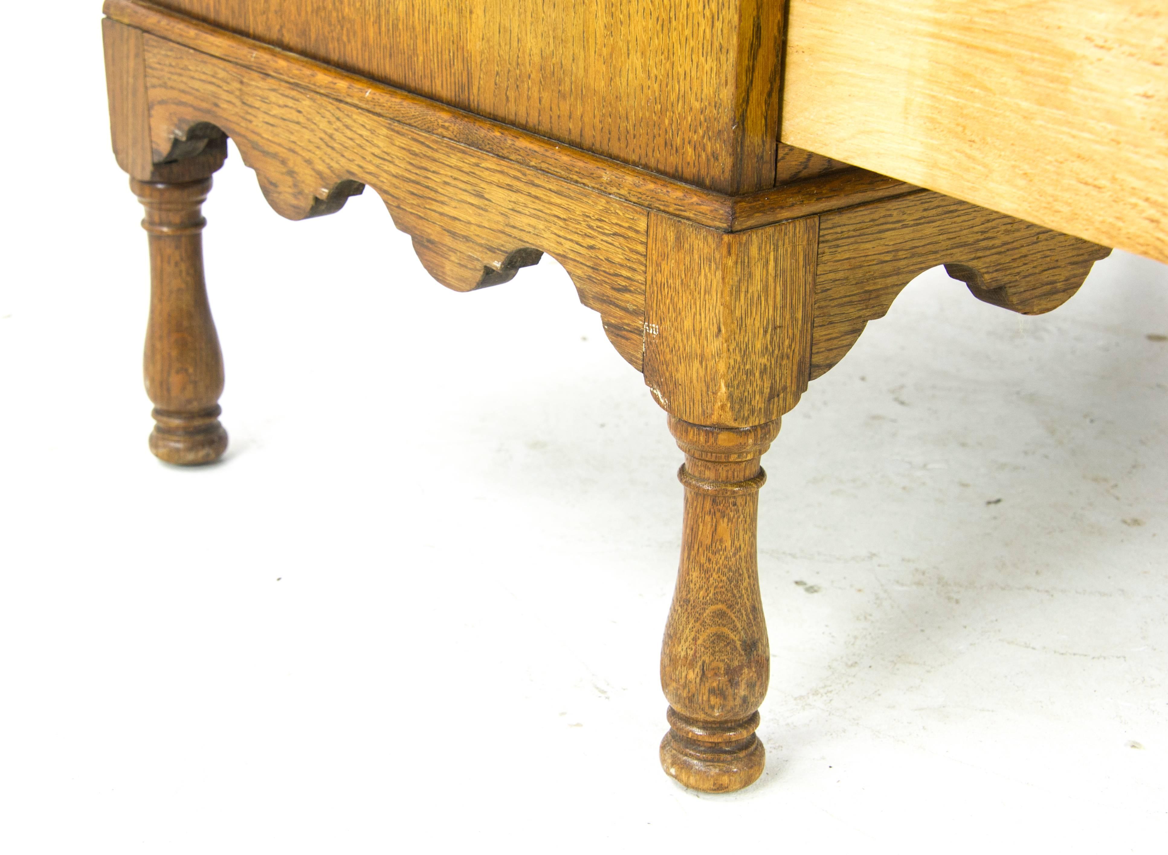 Antique Dresser:: Tiger Oak Dresser:: Five-Drawer Dresser:: Scotland:: 1890 REDUCED ! 1