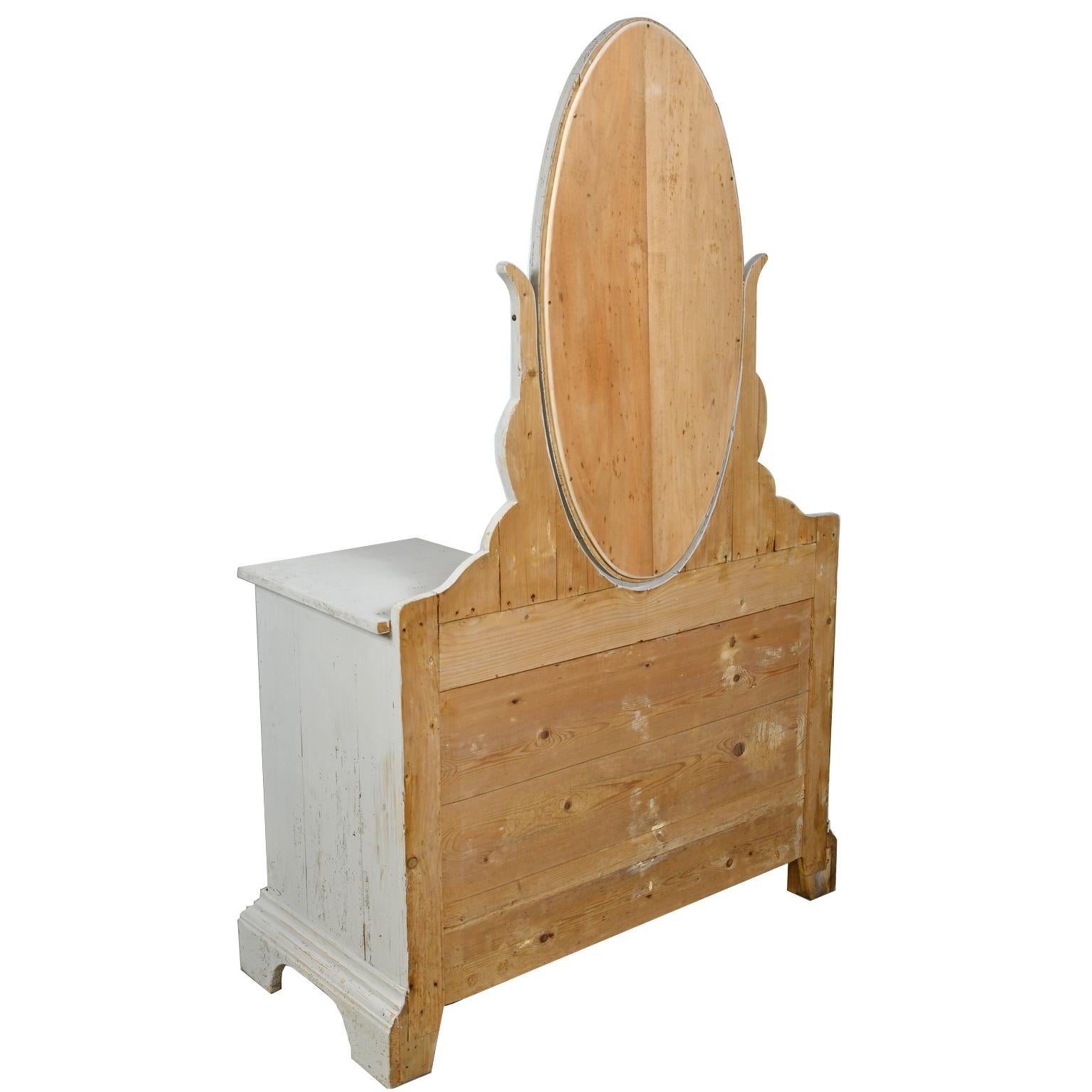 Antique Dressing Table/ Chest of Drawers with Gustavian Grey Paint & Oval Mirror im Zustand „Gut“ im Angebot in Miami, FL